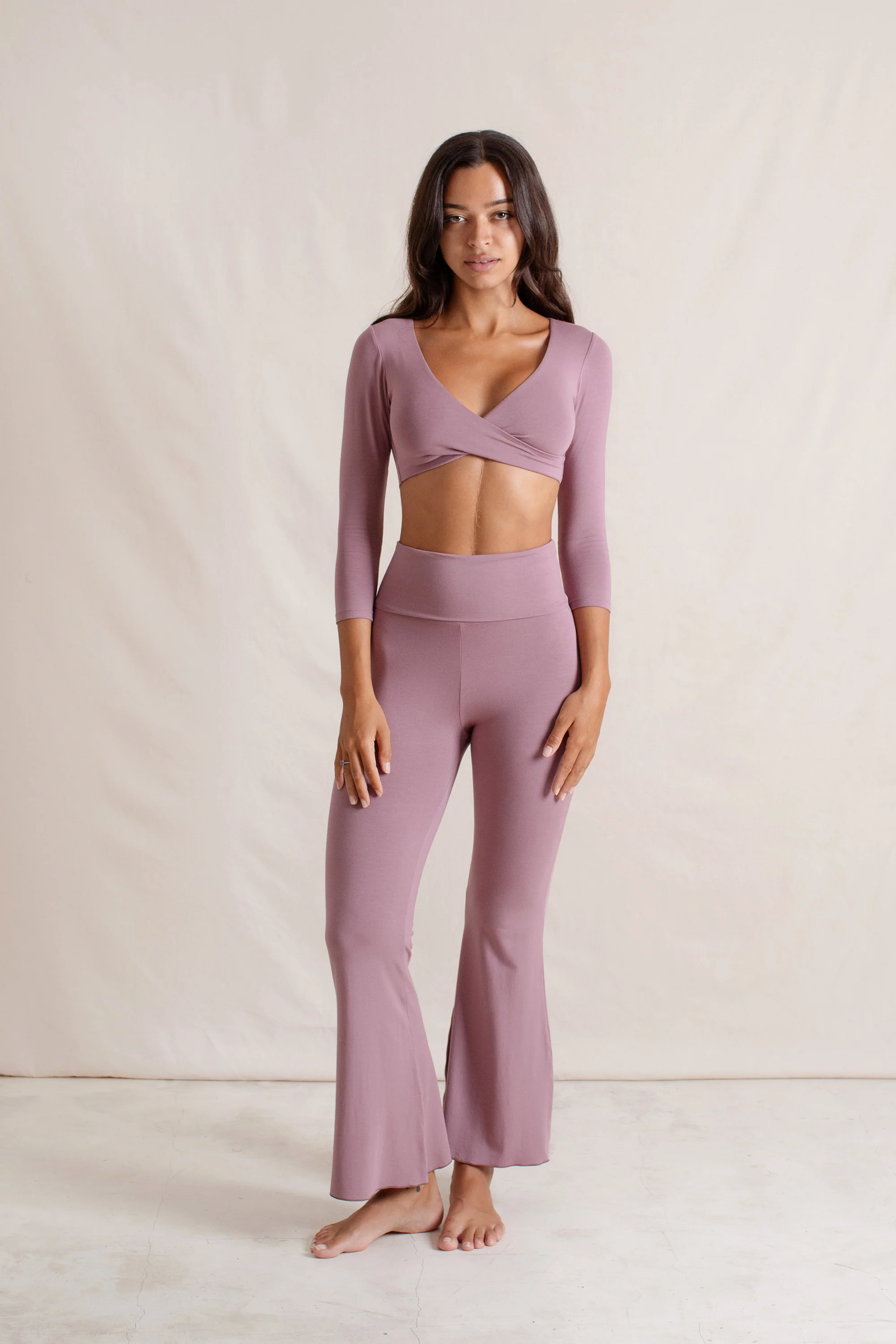 Agni Flares Mauve - Image 3
