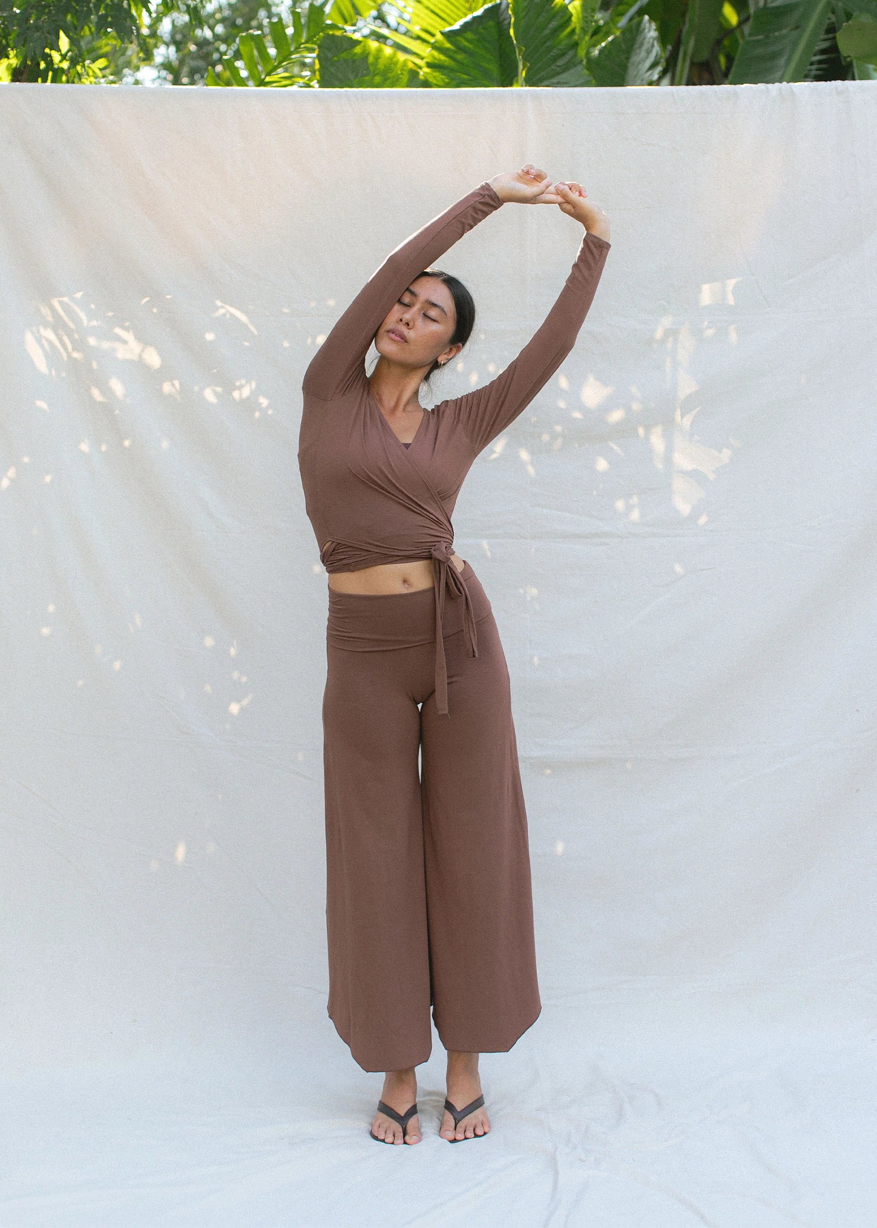 Agni Wrap Top Chocolate - Image 3