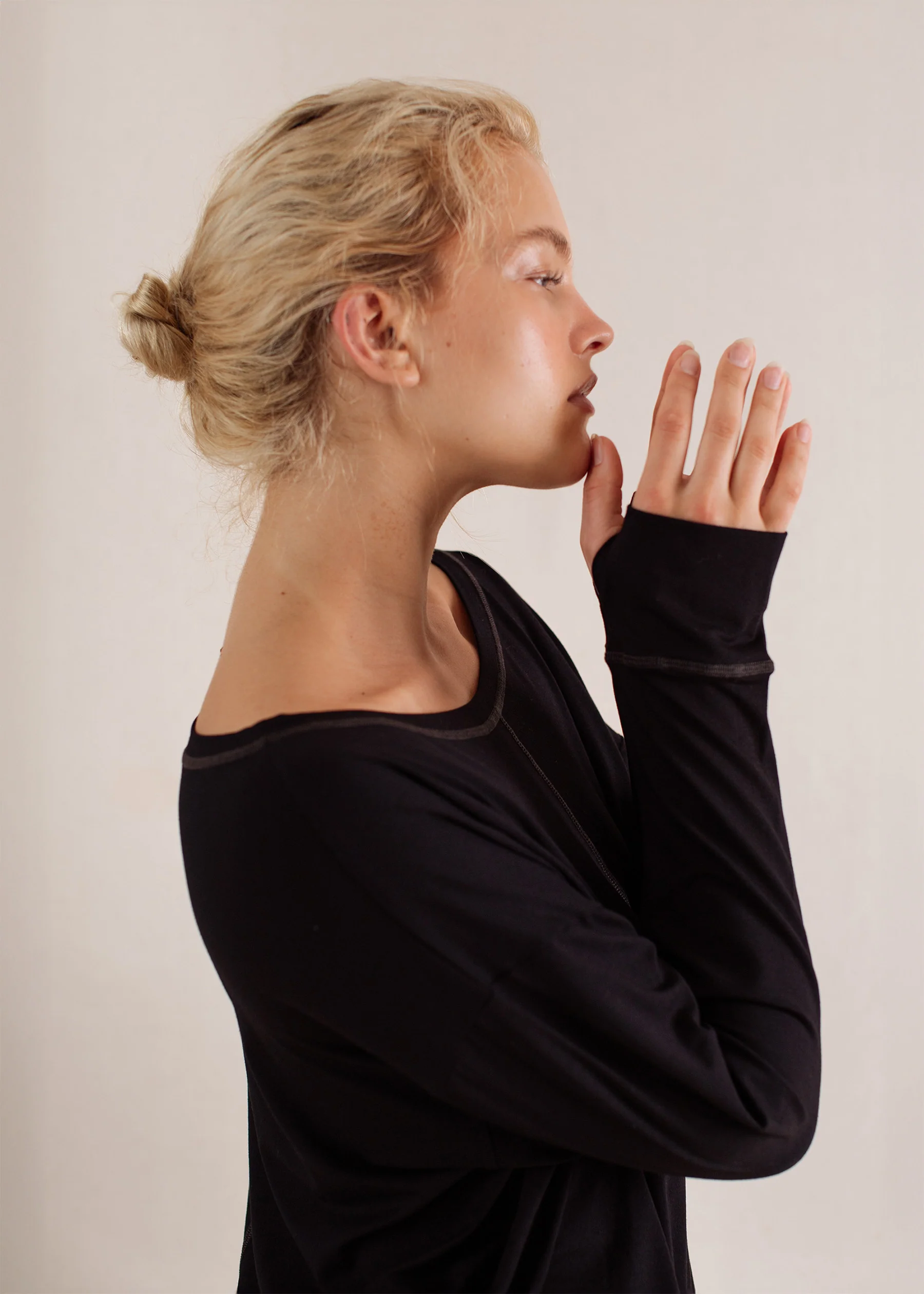 Alora Longsleeve Black - Image 5