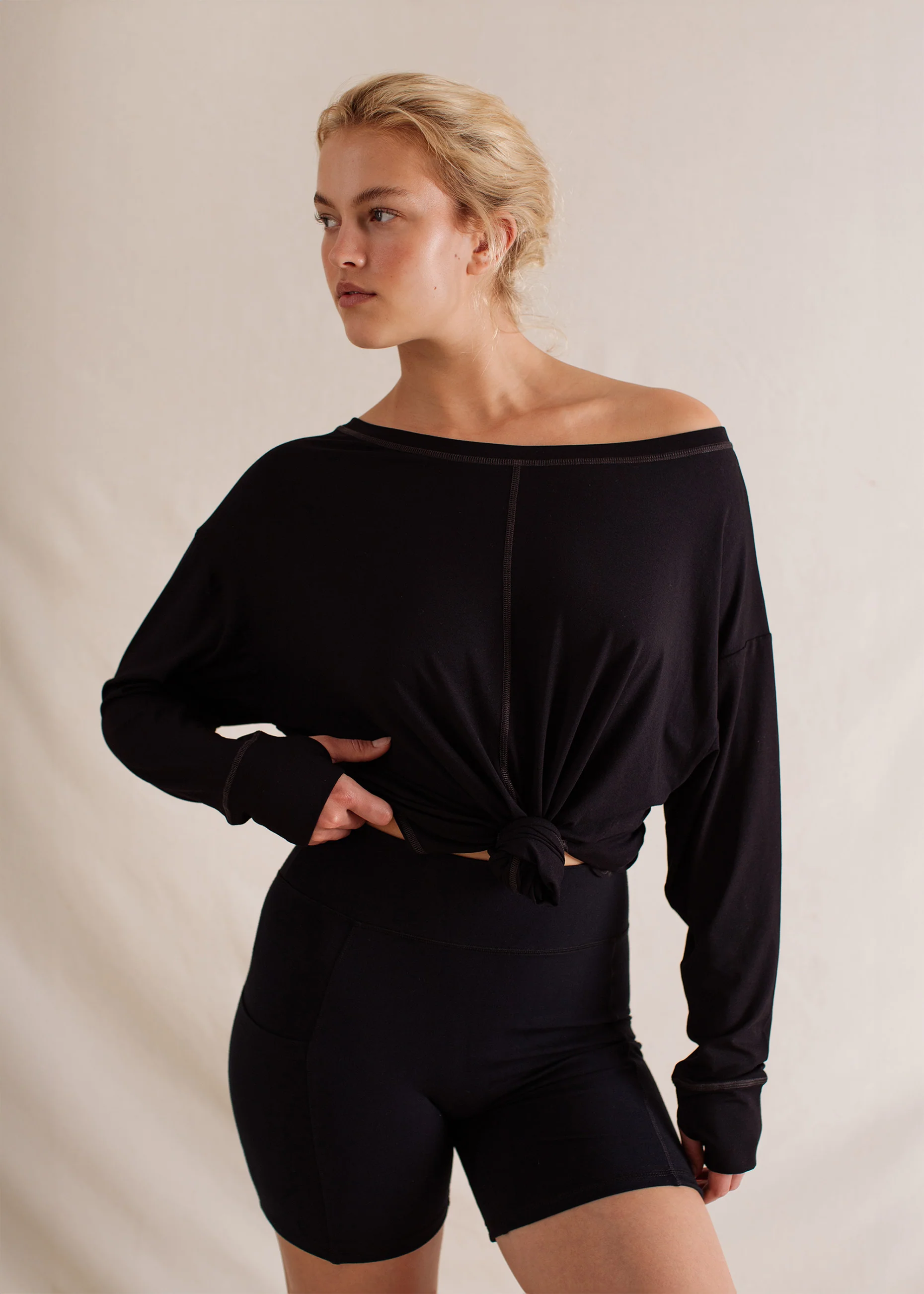 Alora Longsleeve Black - Image 6