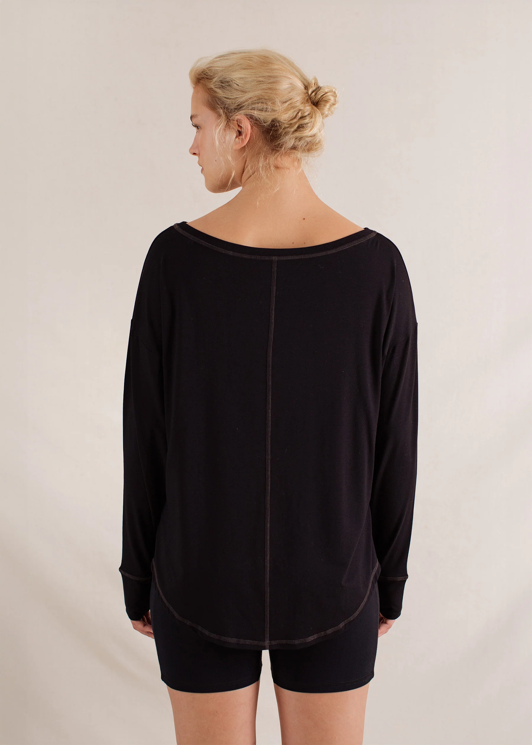 Alora Longsleeve Black - Image 7