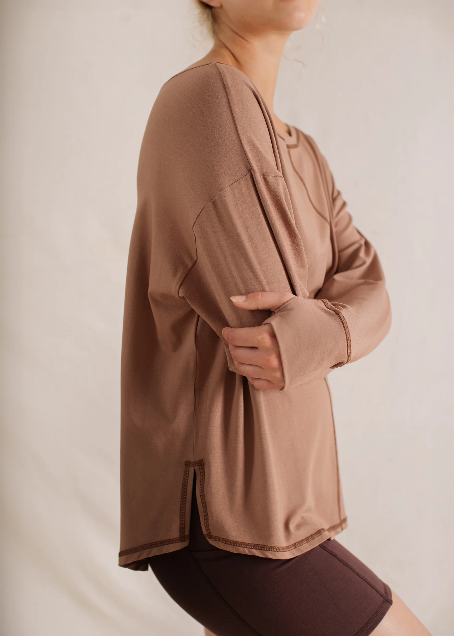 Alora Longsleeve Sandalwood - Image 10