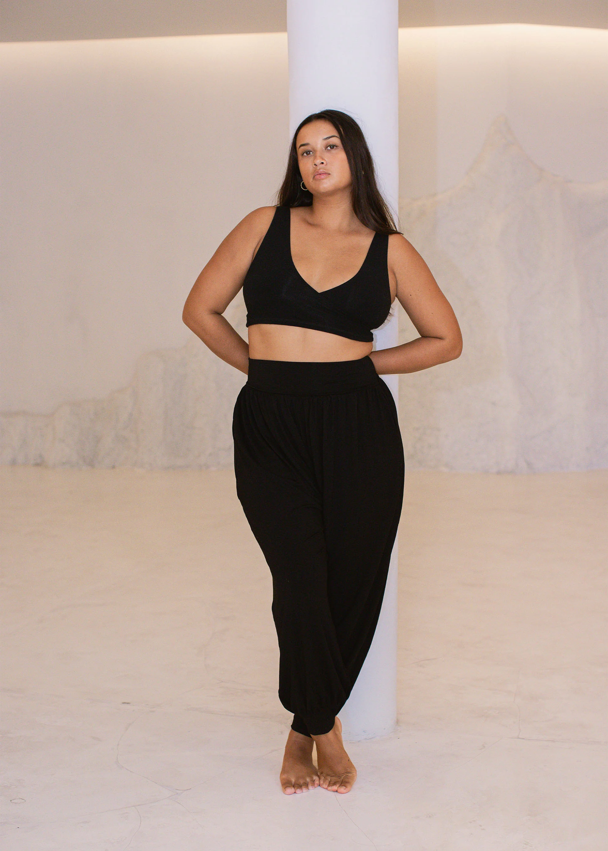 Alora Pants Black - Image 4