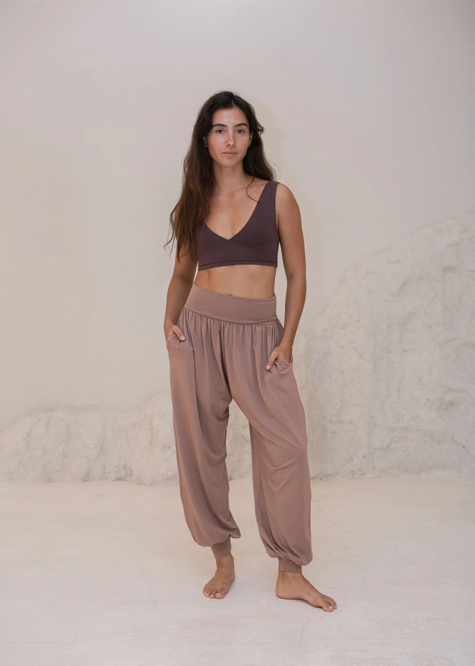 Alora Pants Sandalwood - Image 3