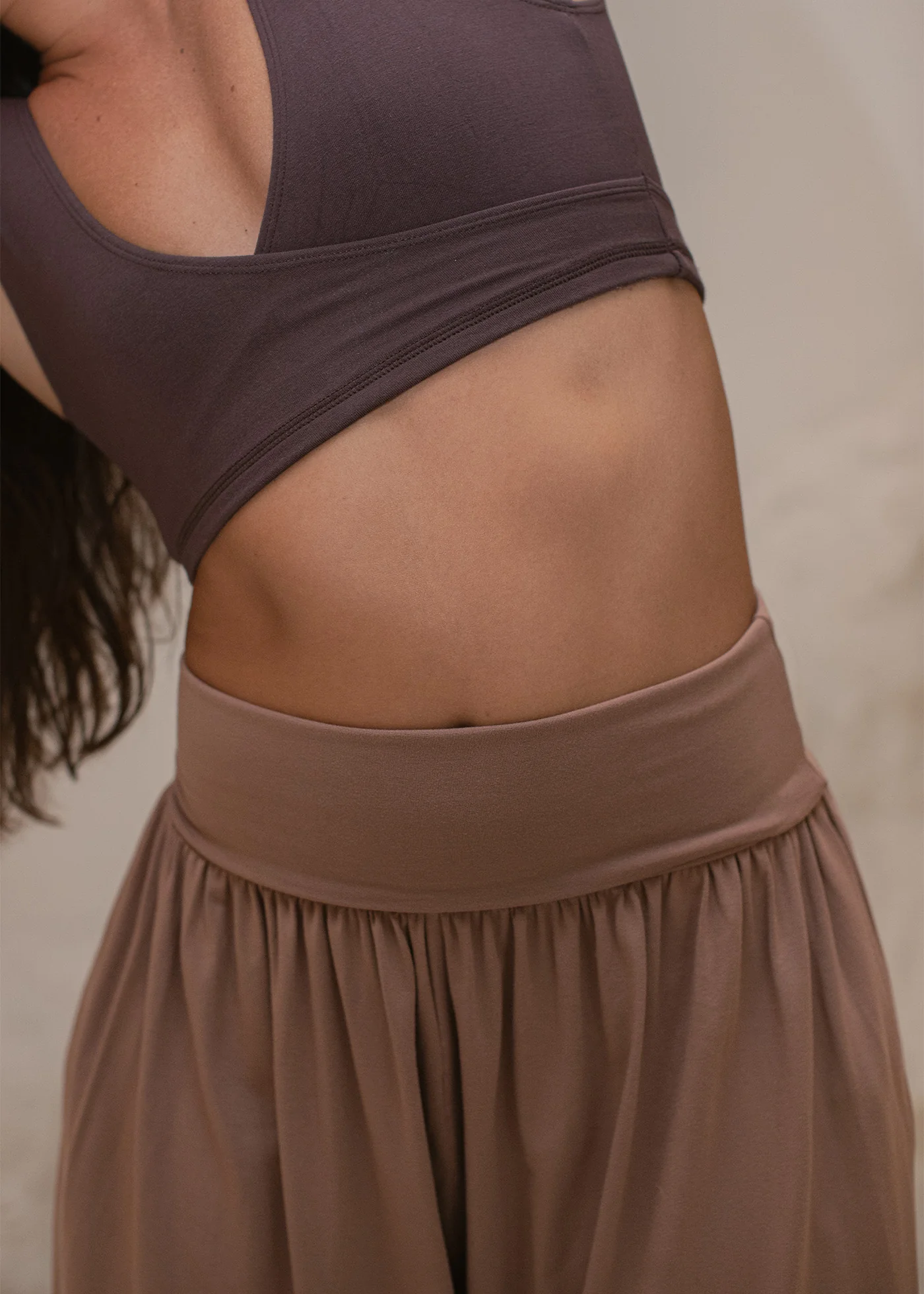 Alora Pants Sandalwood - Image 6