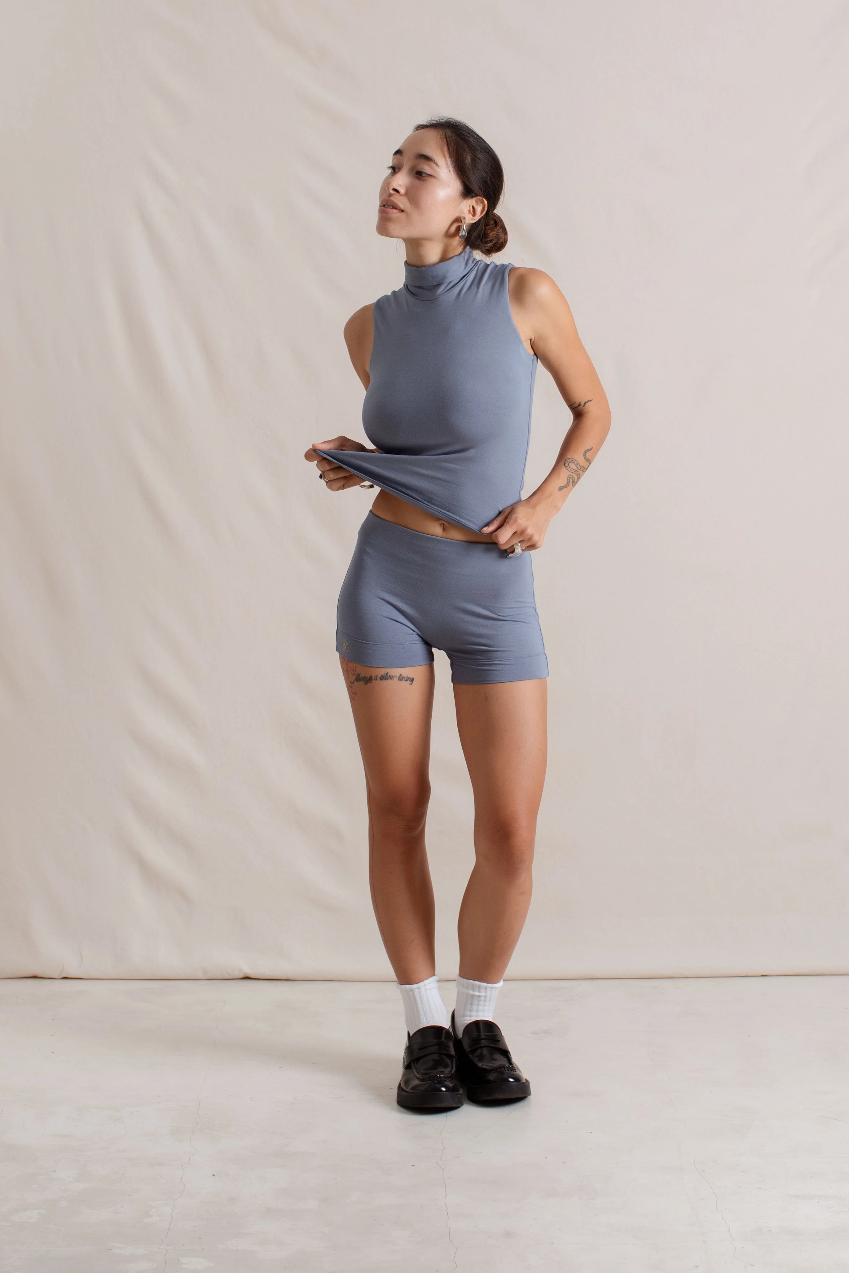 Bella Shorts Slate - Image 3