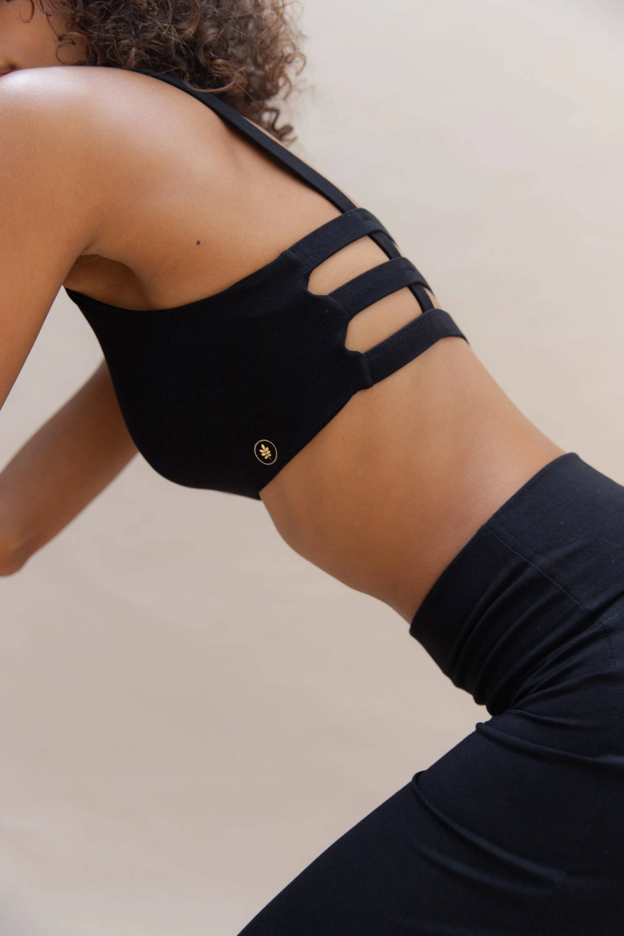 Boxy Crop Black - Image 3