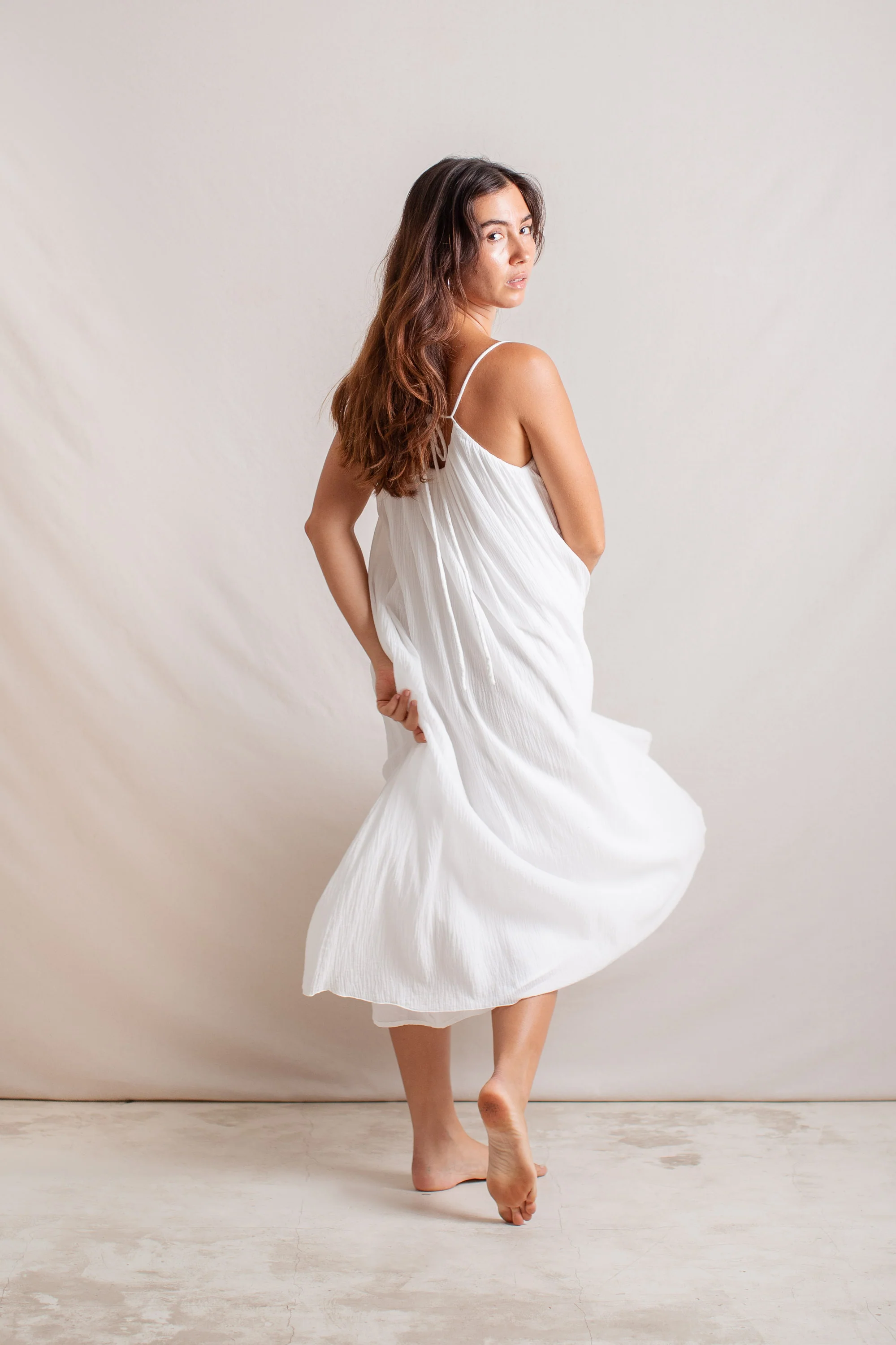 Dove Dress Off White - Image 4