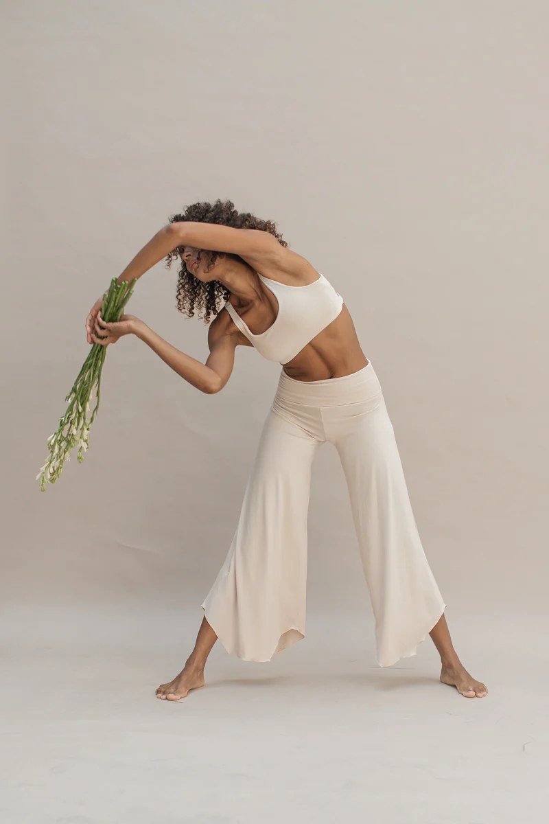 Layla Flares Pearl - Image 10
