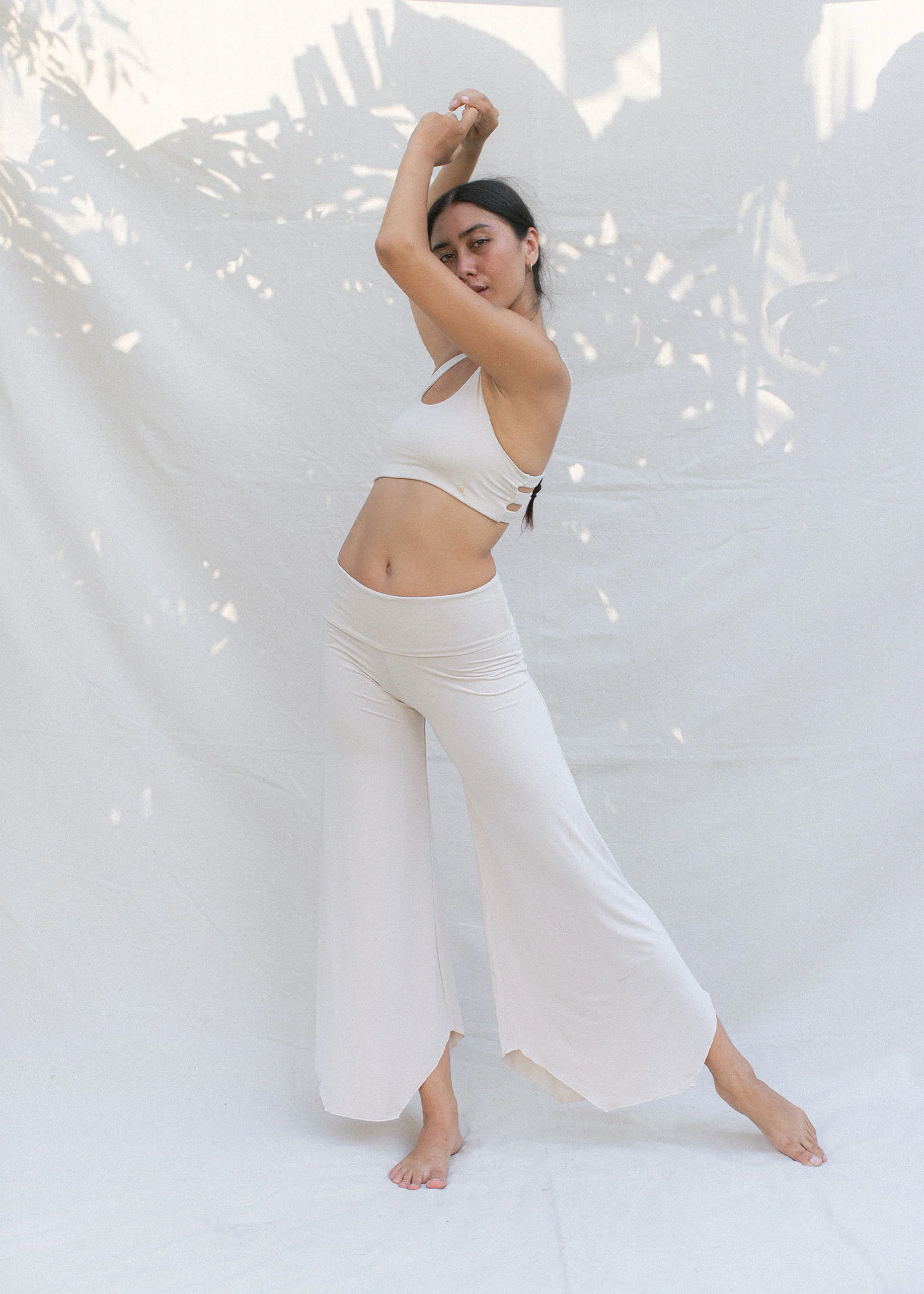Layla Flares Pearl - Image 3