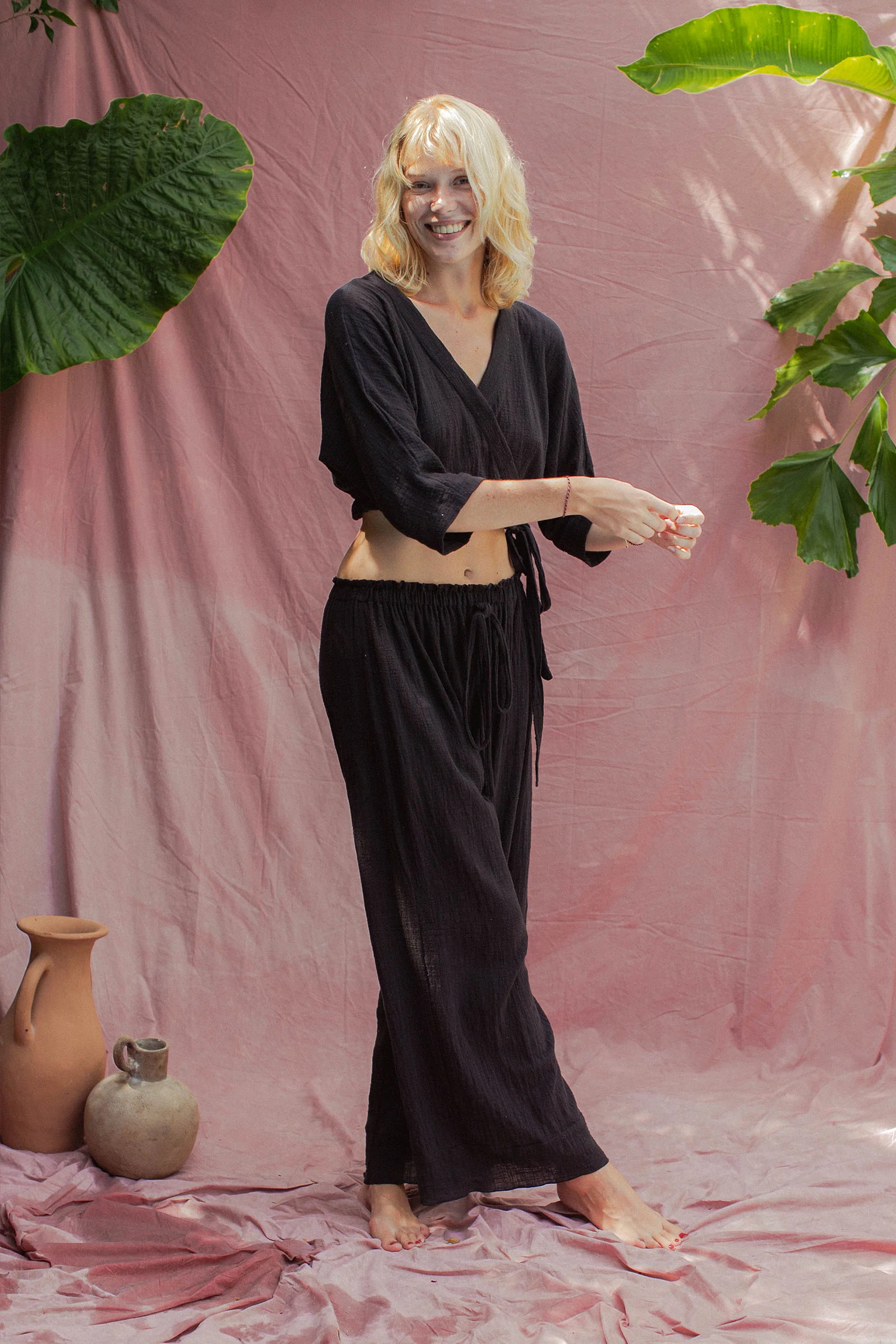 Flow Pants Black - Image 3