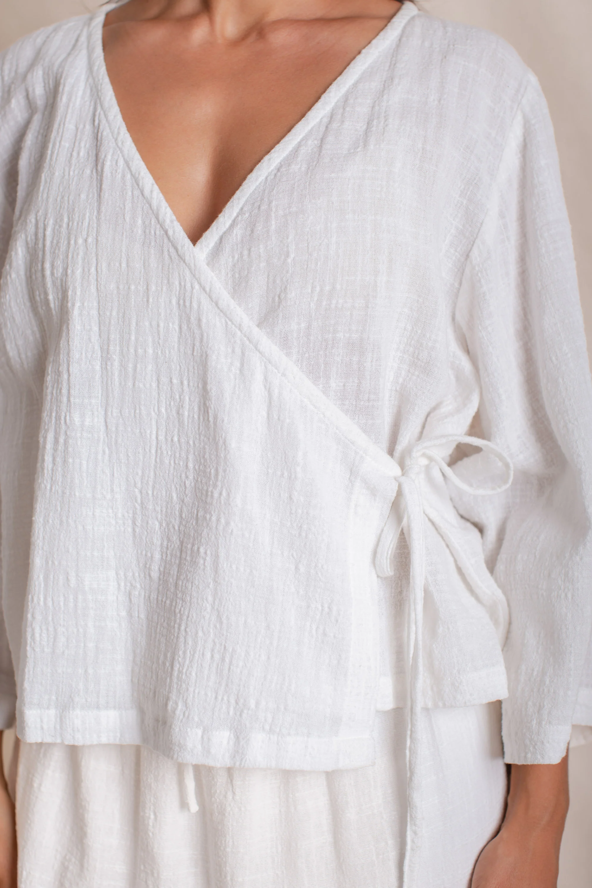 Flow Wrap Top Off White - Image 4