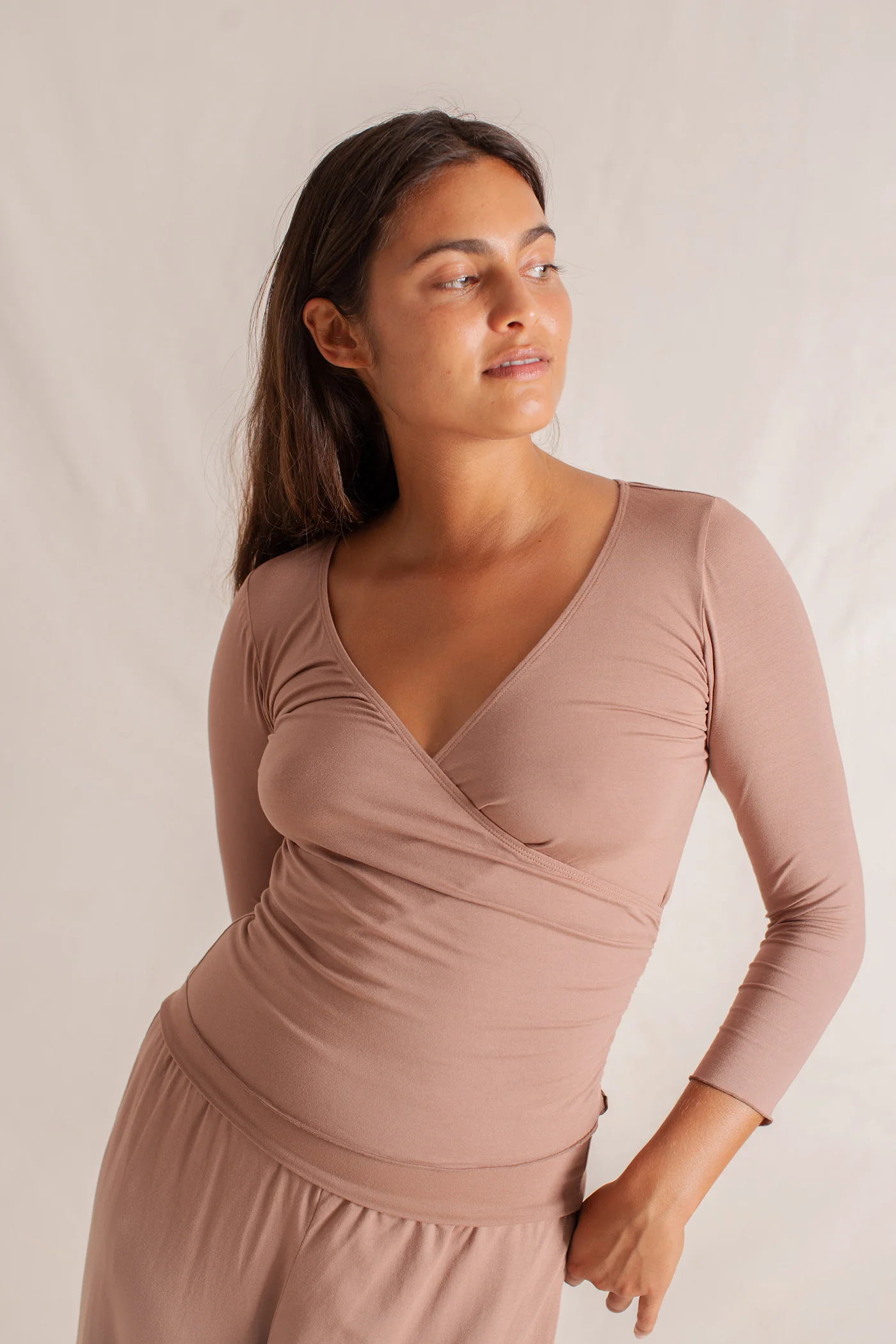 Honey Top Sandalwood - Image 4
