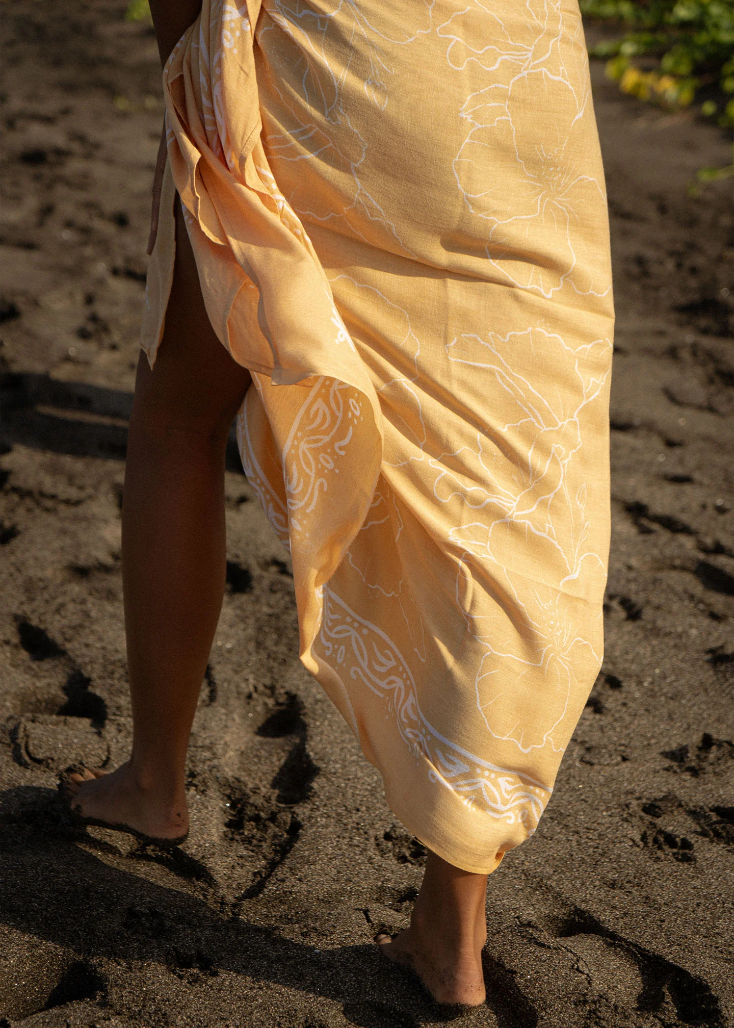 Isla Sarong Sun - Image 9