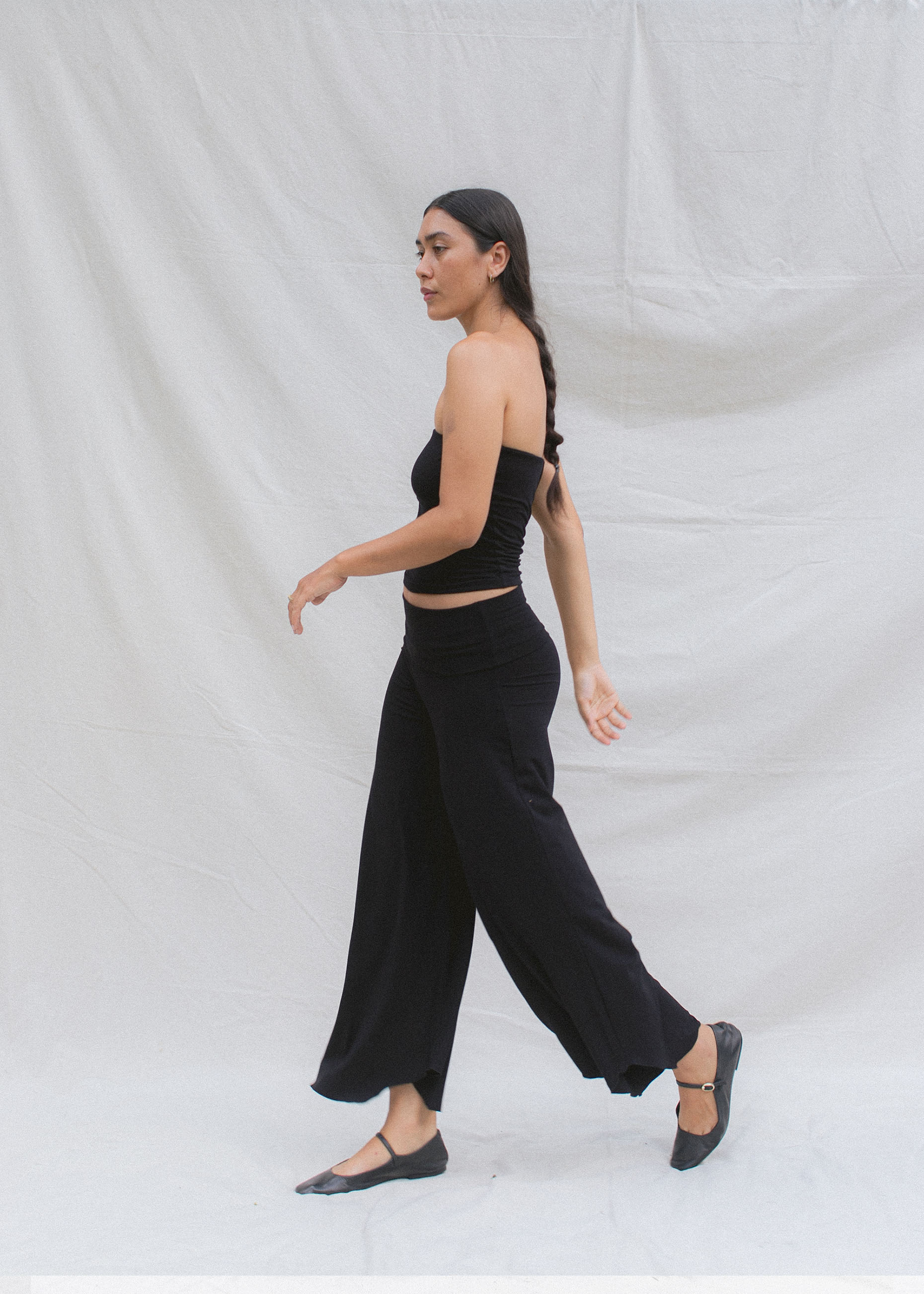 Layla Flares Black - Image 6
