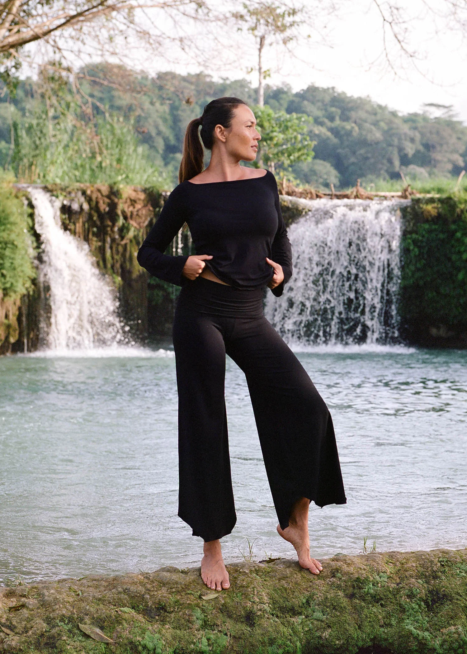 Layla Flares Black - Image 7