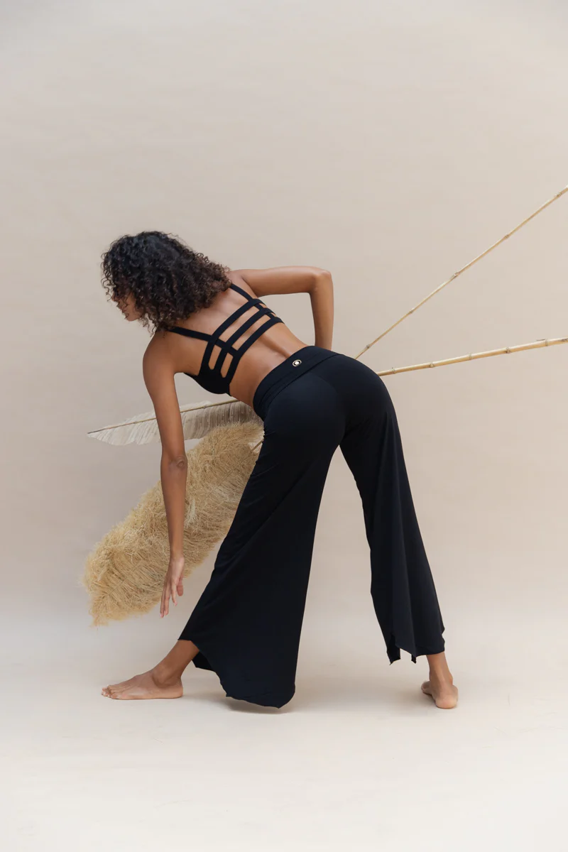 Layla Flares Black - Image 8