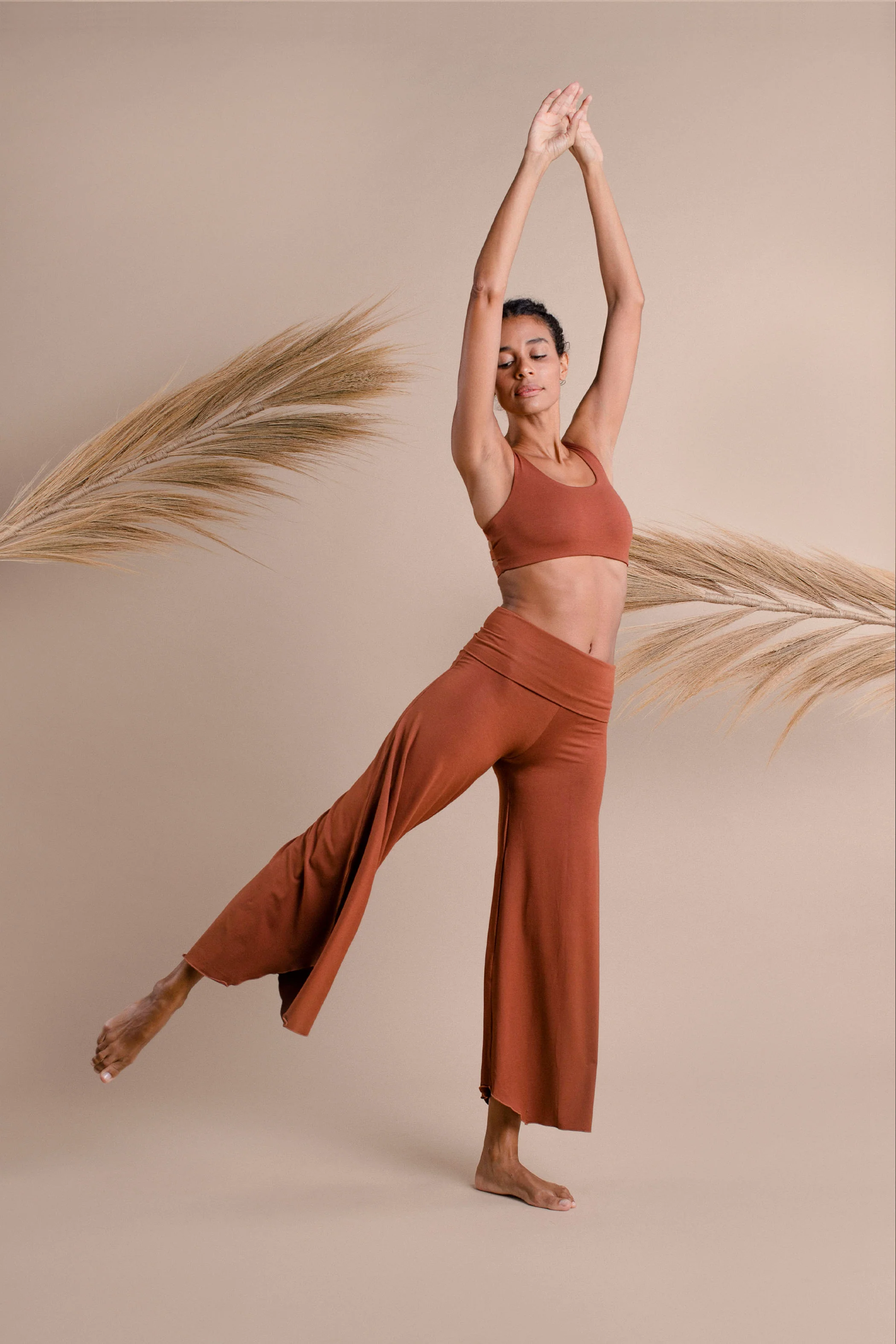 Layla Flares Spice - Image 4