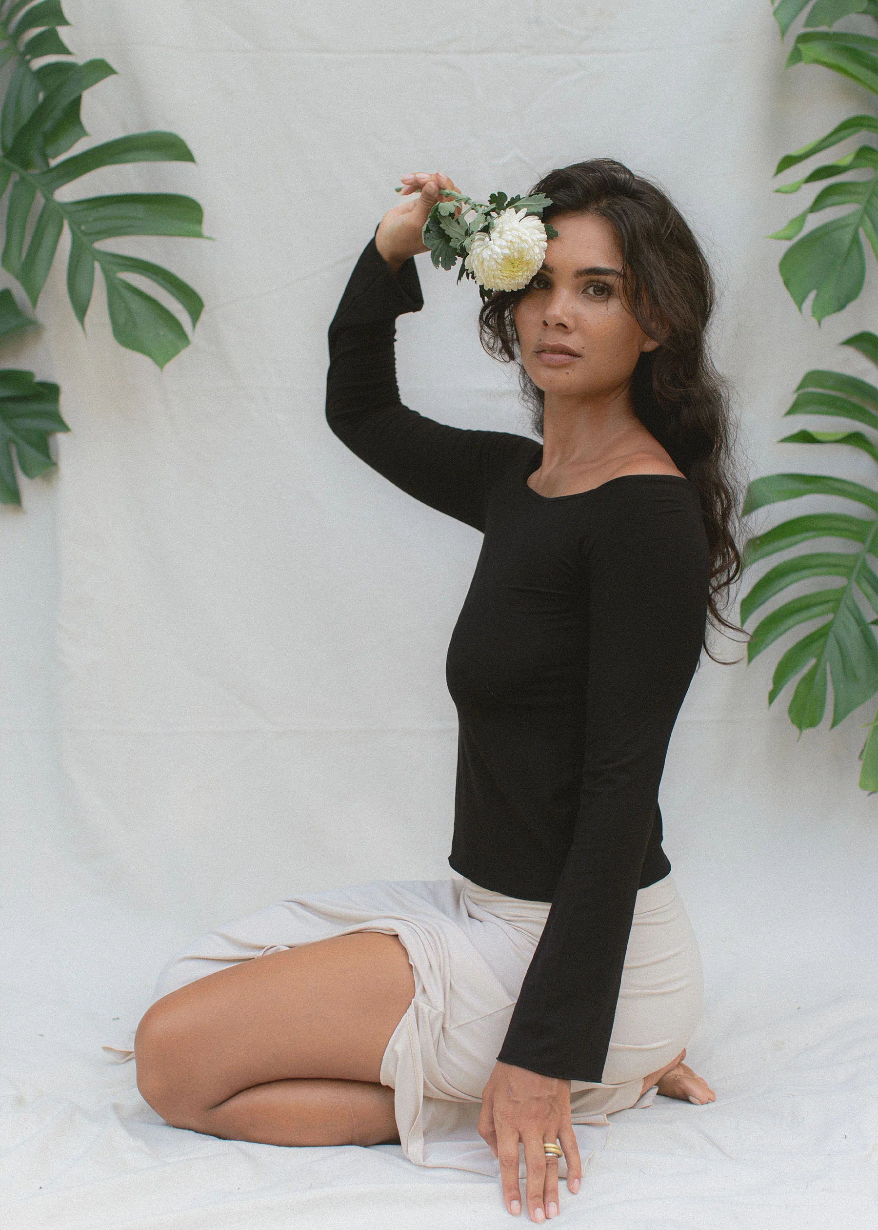 Layla Longsleeve Black - Image 4