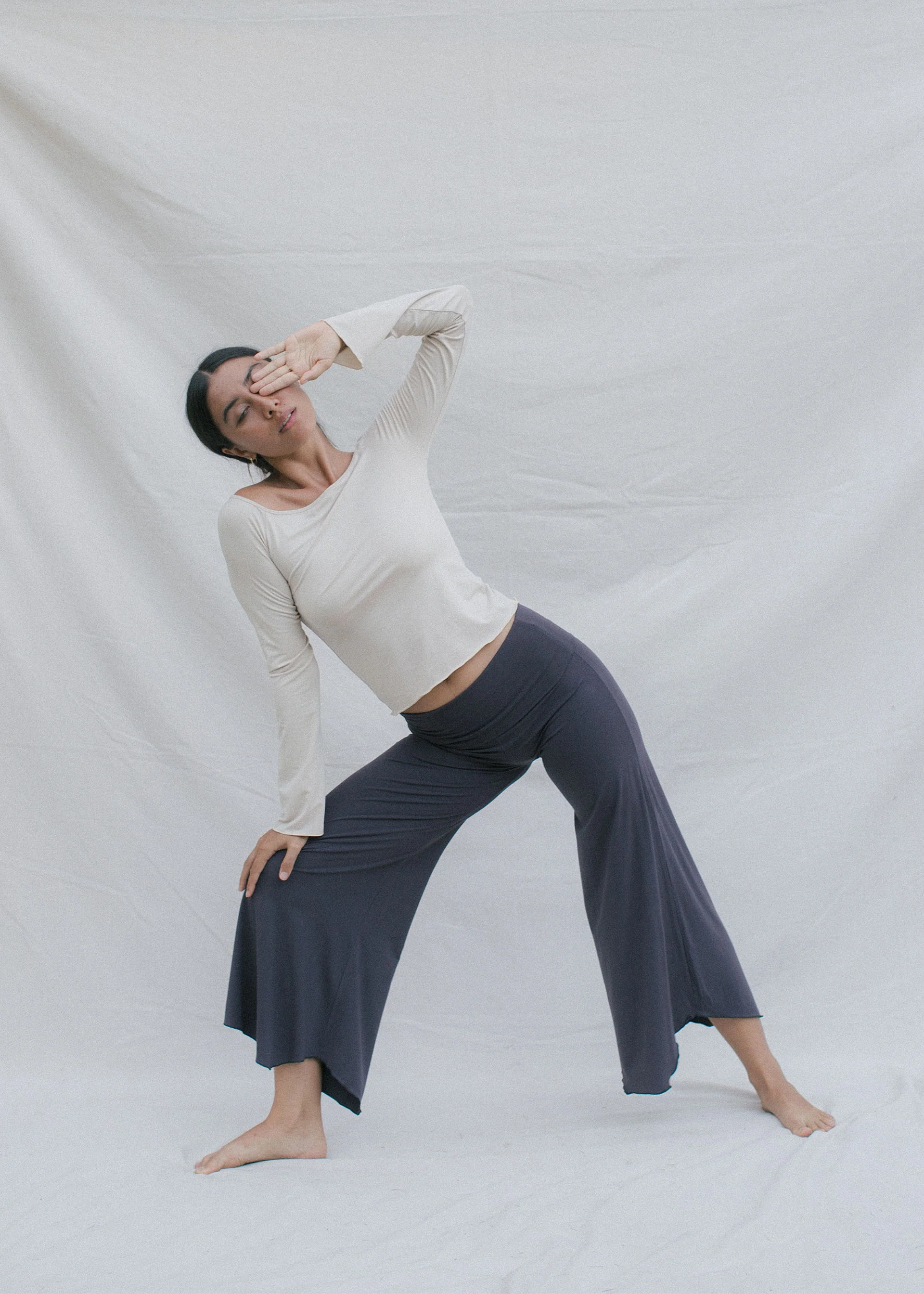 Layla Longsleeve Pearl - Image 17