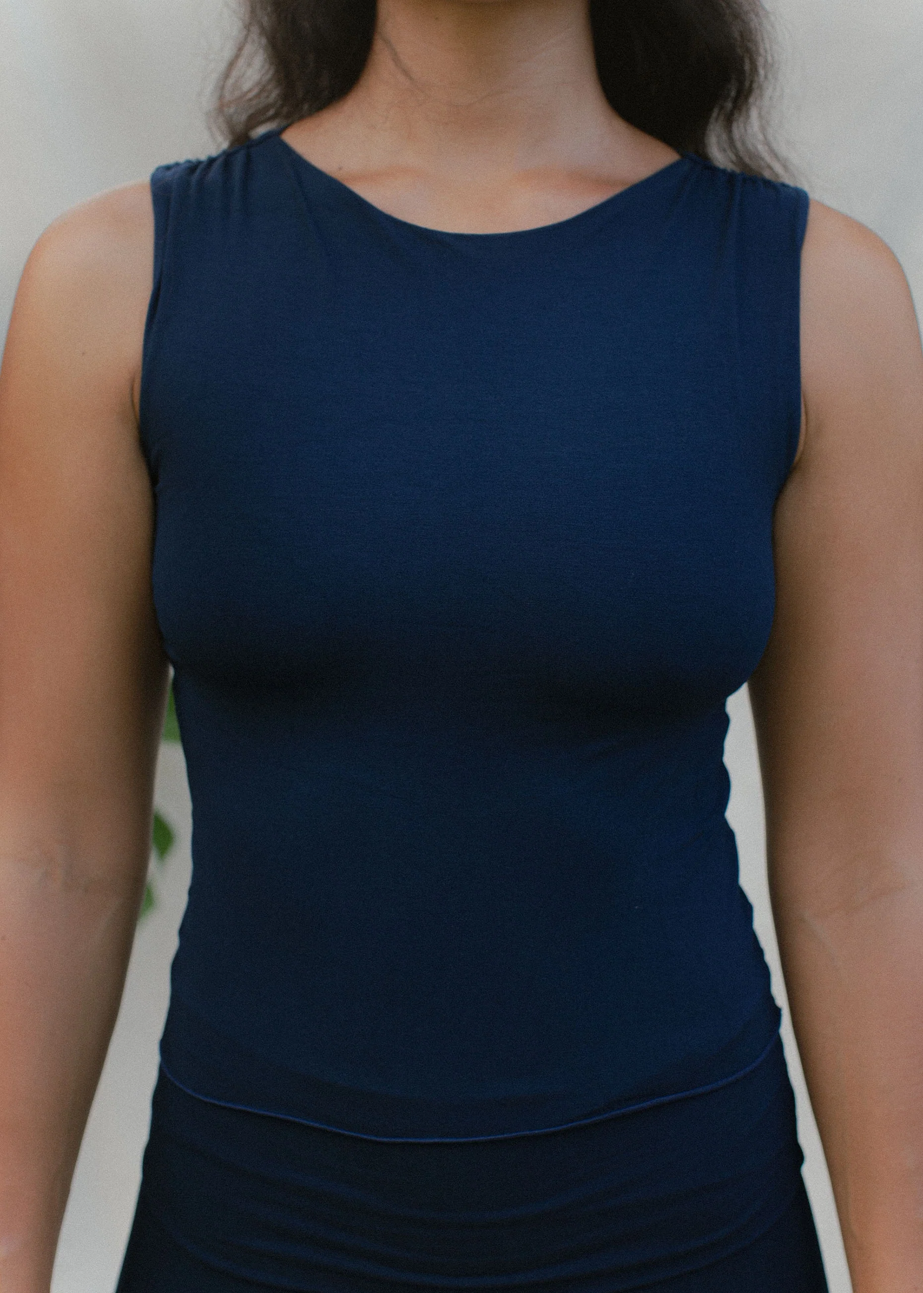 Layla Tank Navy - Image 10