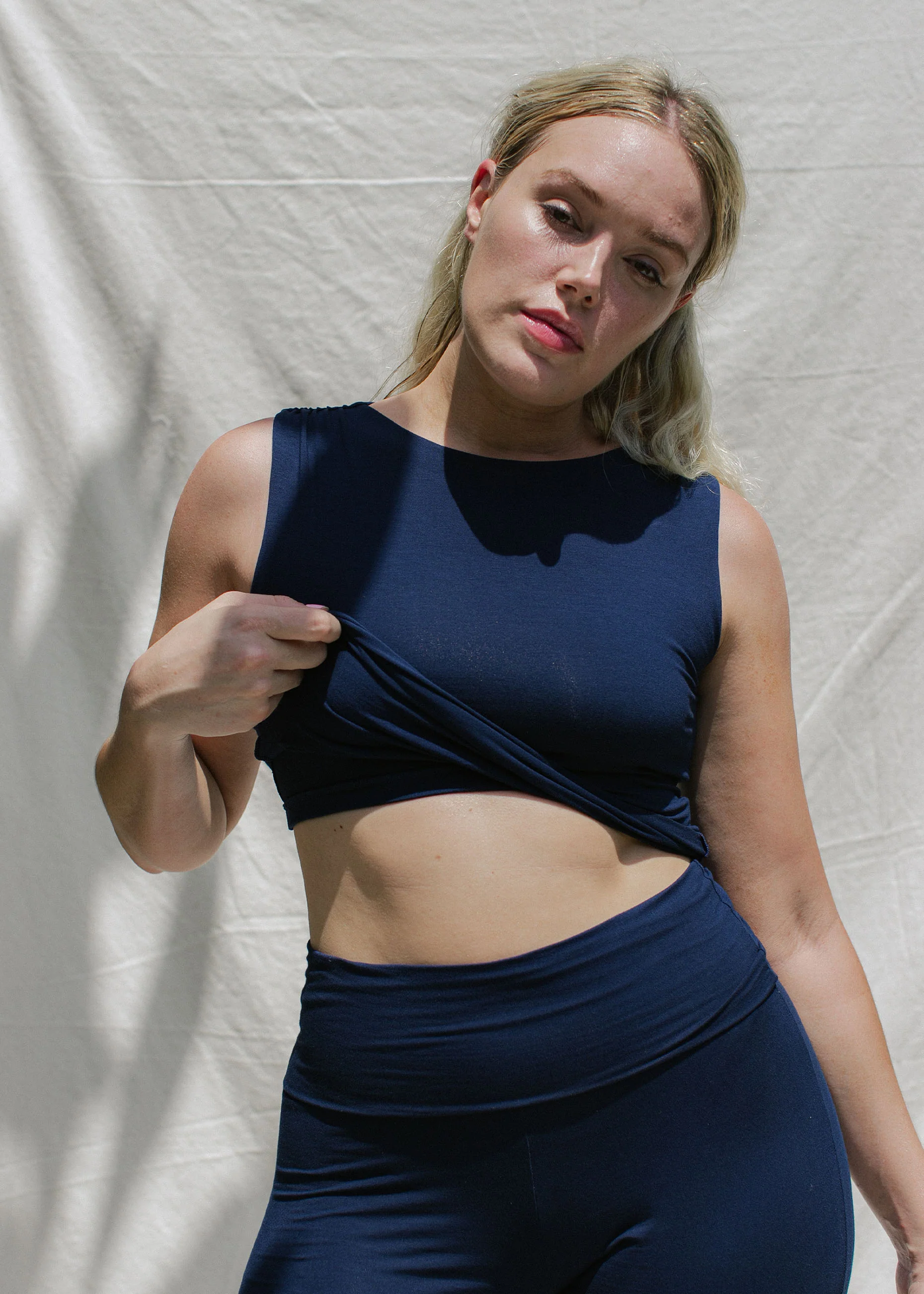 Layla Tank Navy - Image 14