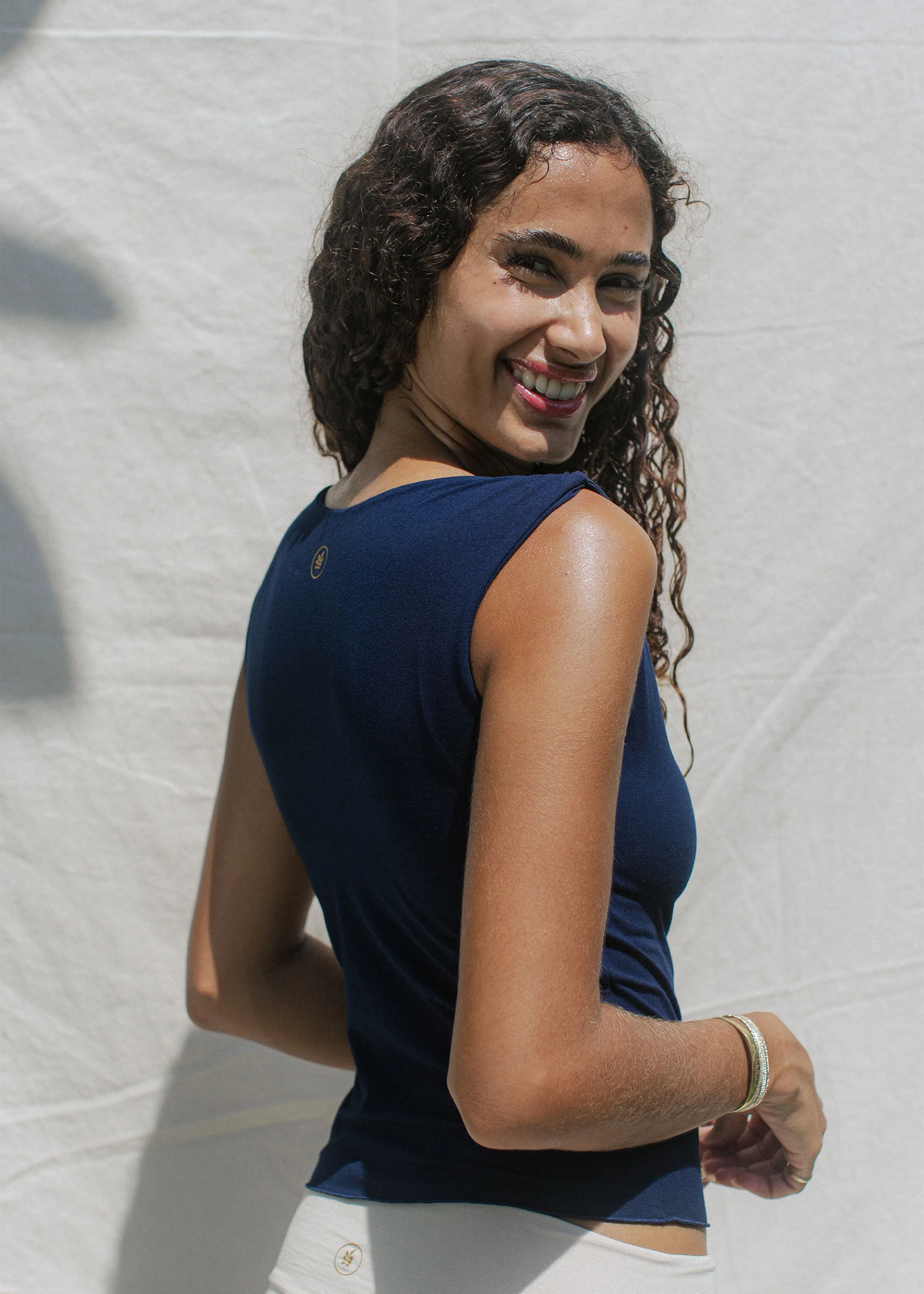 Layla Tank Navy - Image 6