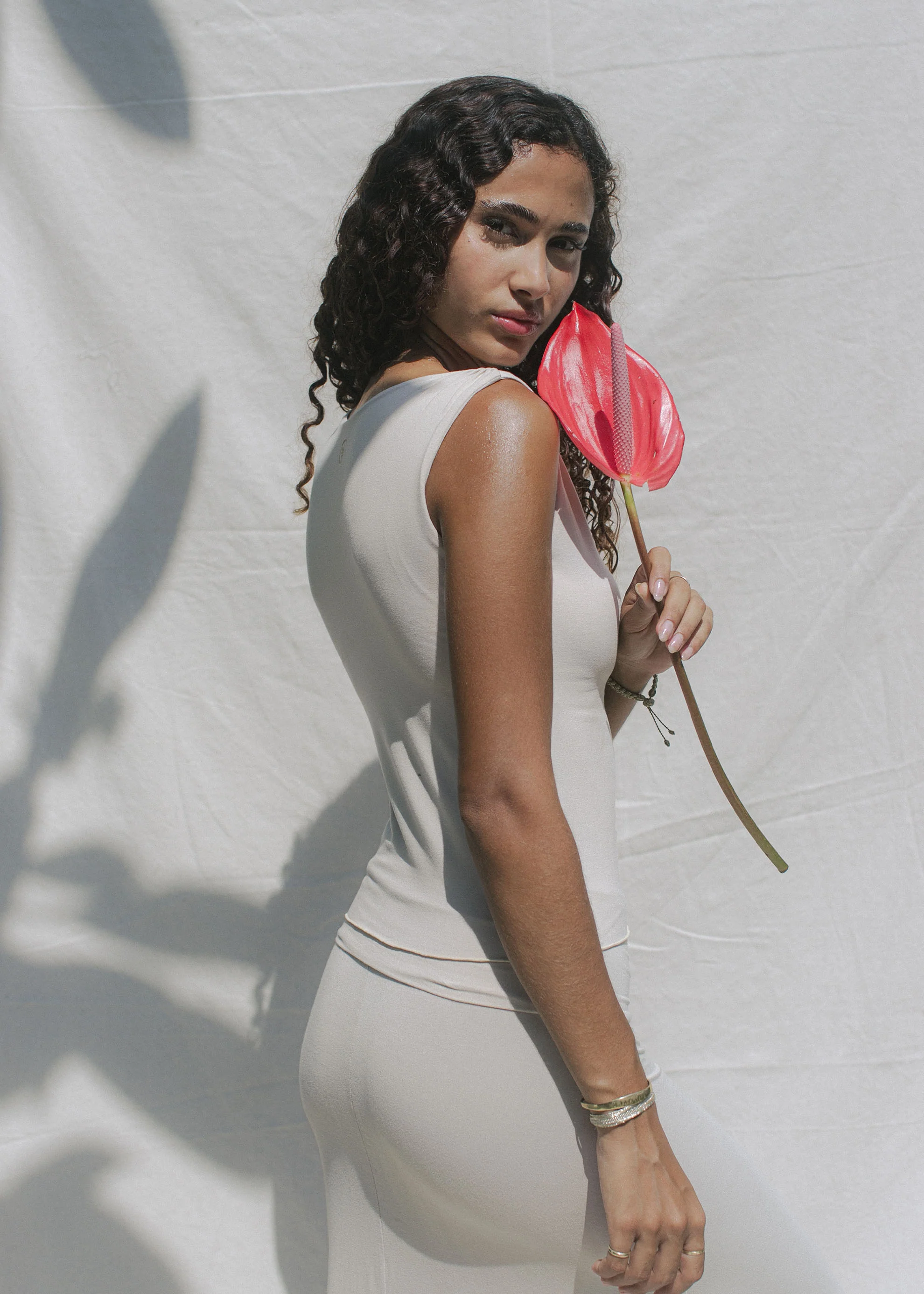 Layla Tank Pearl - Image 11