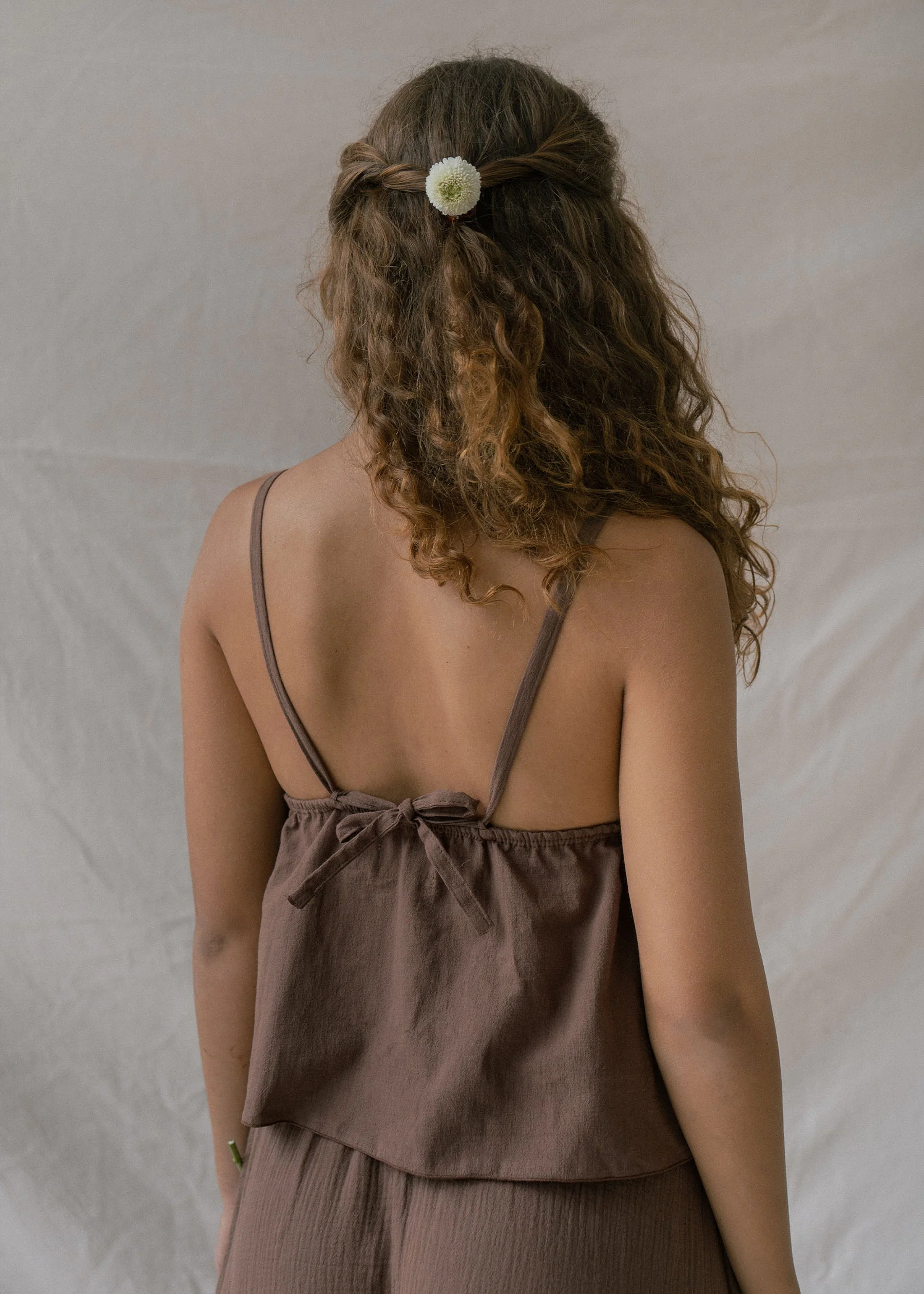 Mökki Halter Top Walnut - Image 7