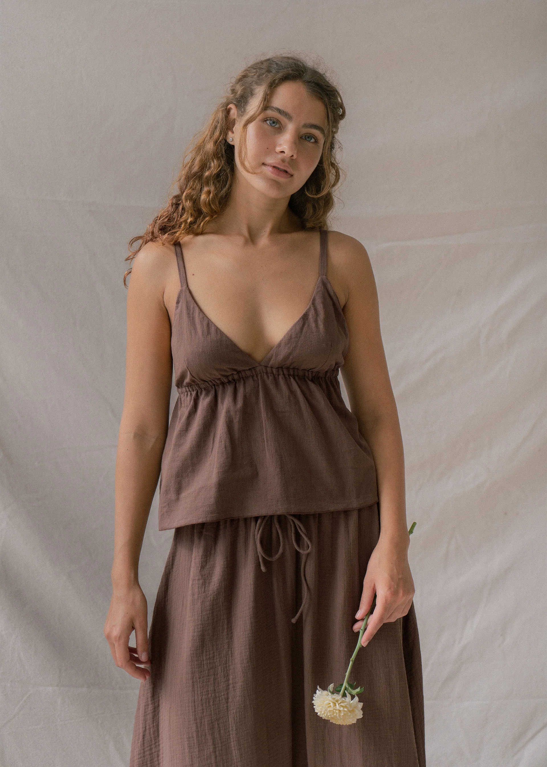 Mökki Halter Top Walnut - Image 8
