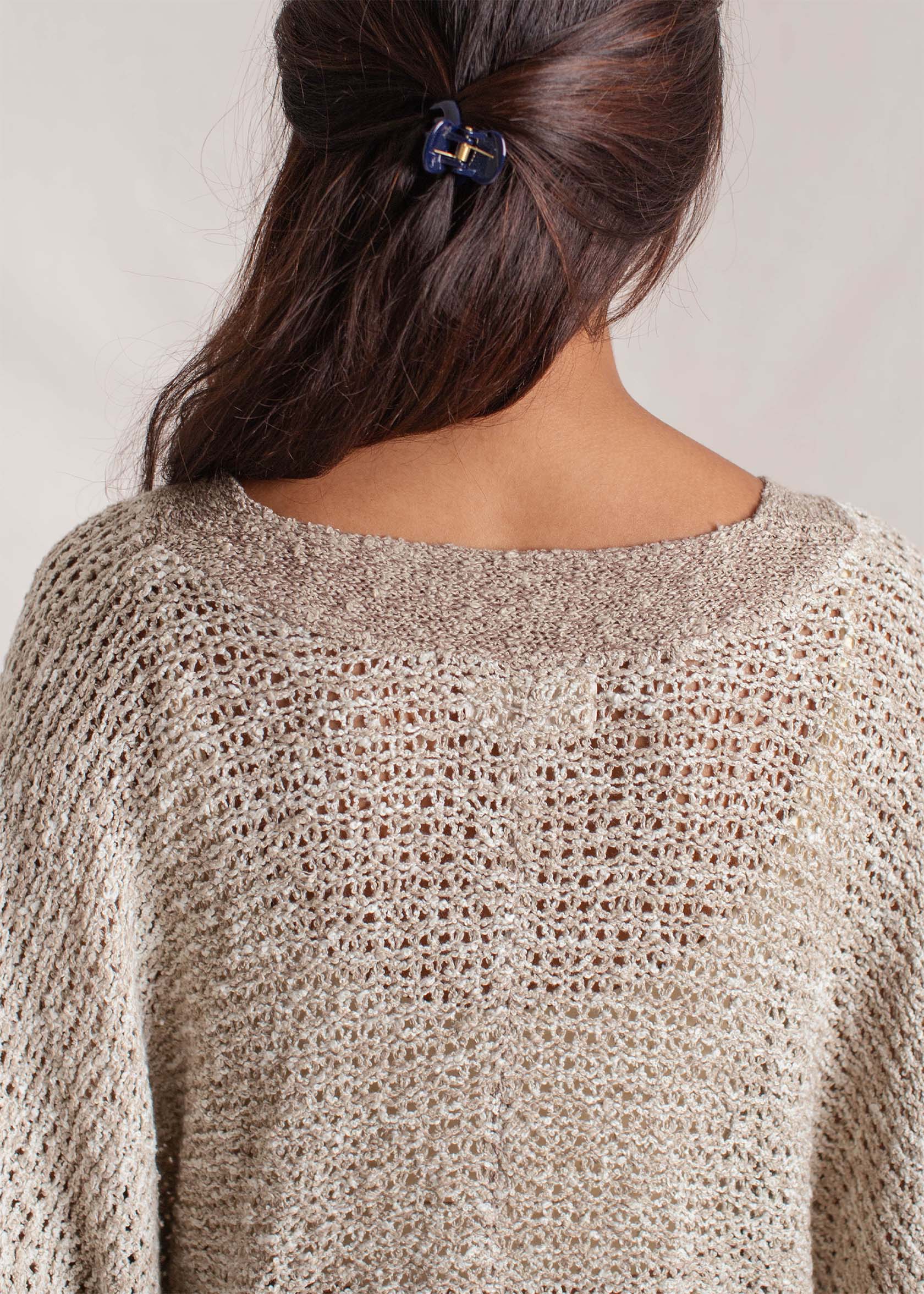 Mökki Poncho Stone - Image 13