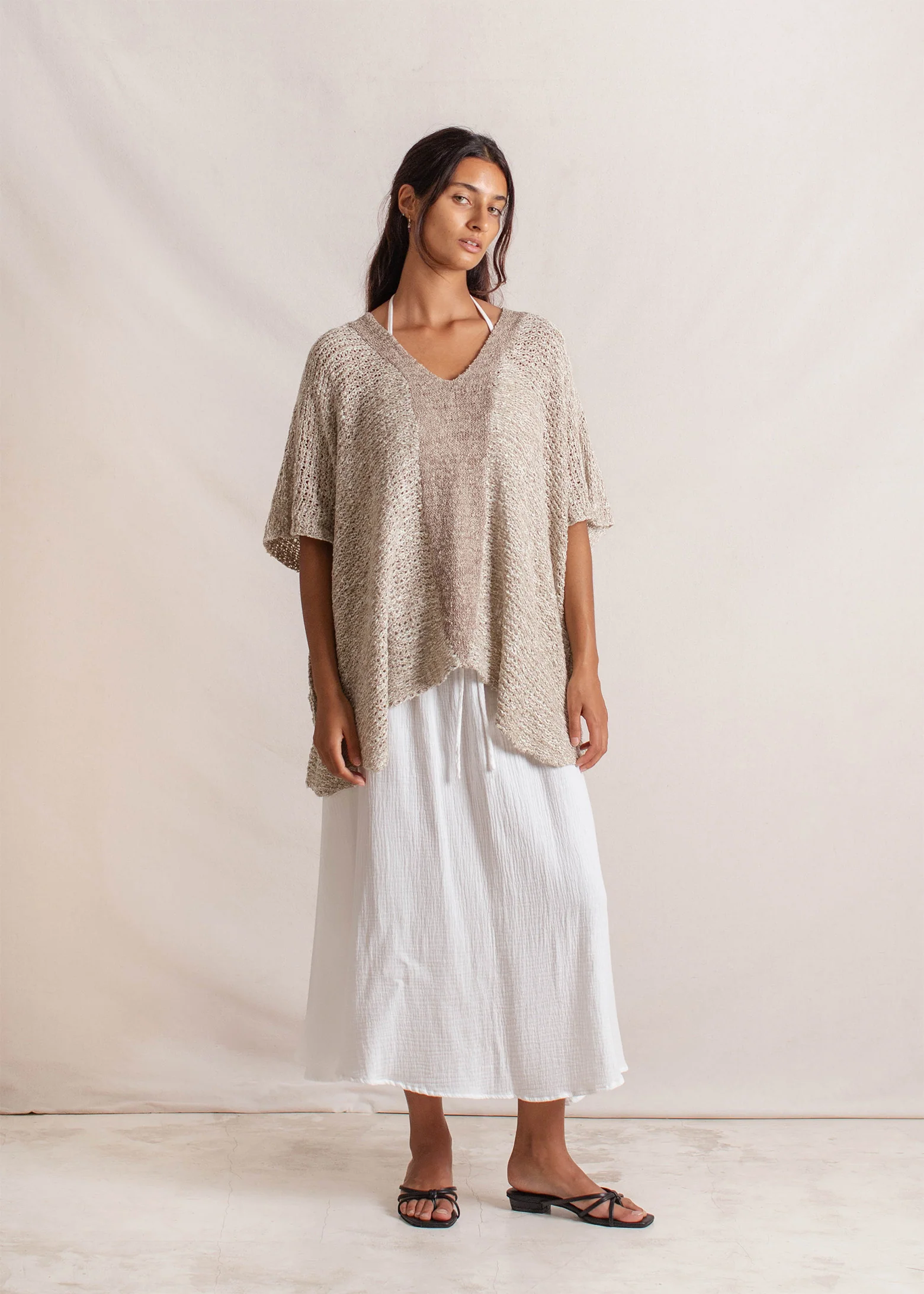 Mökki Poncho Stone - Image 8