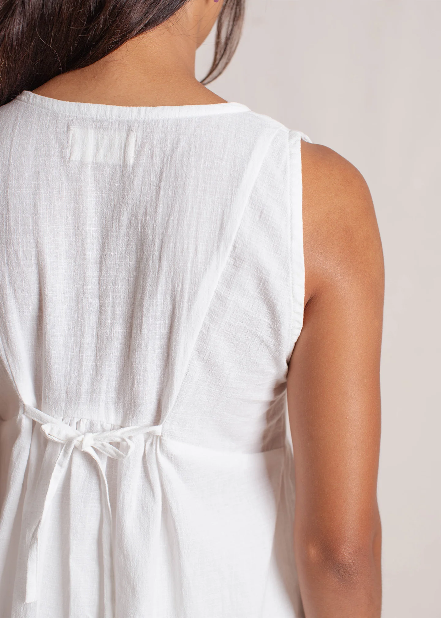 Mökki Top Off White - Image 4