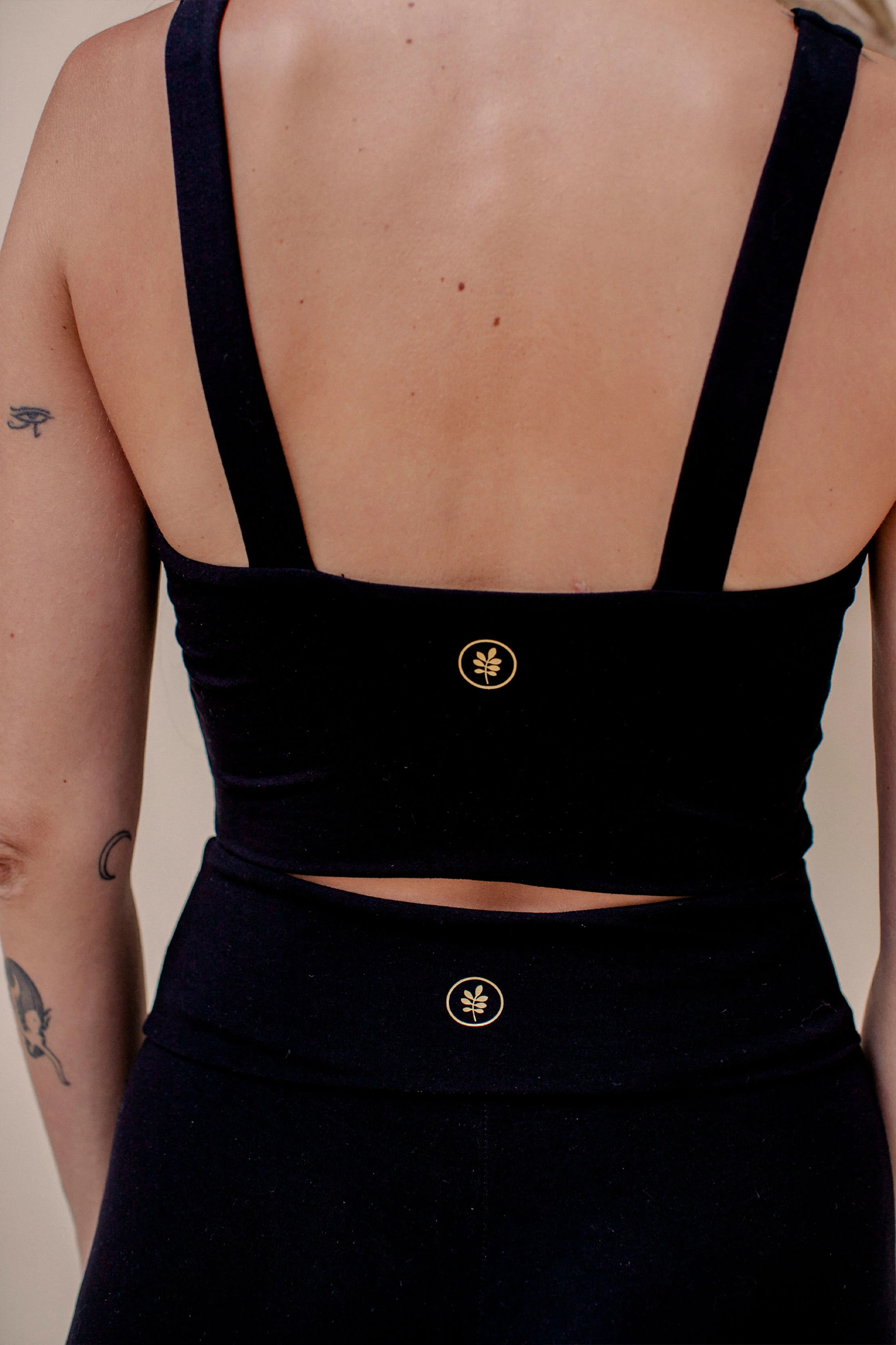 Moon Top Black - Image 5