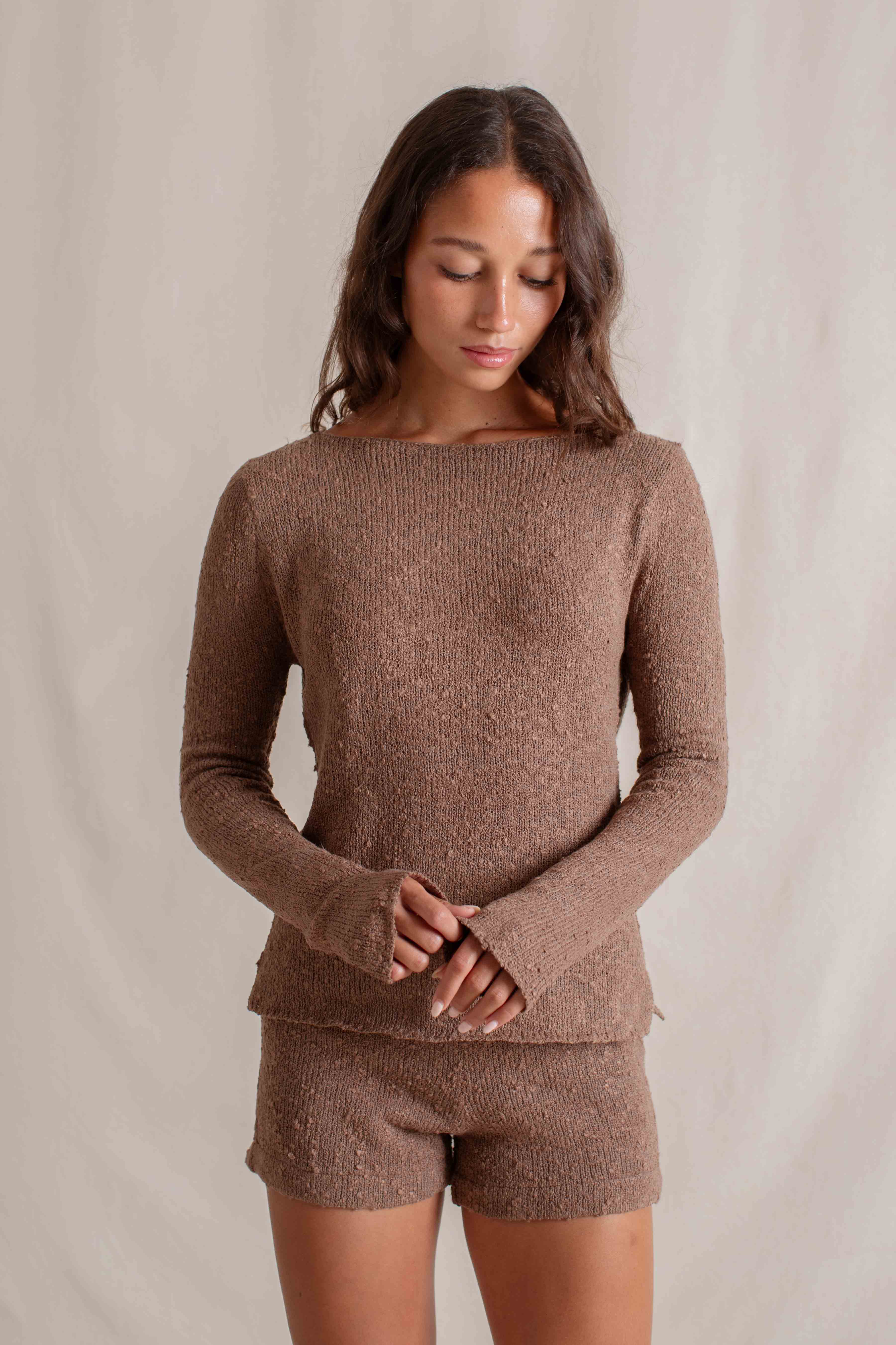 Olivia Longsleeve Pecan - Image 3
