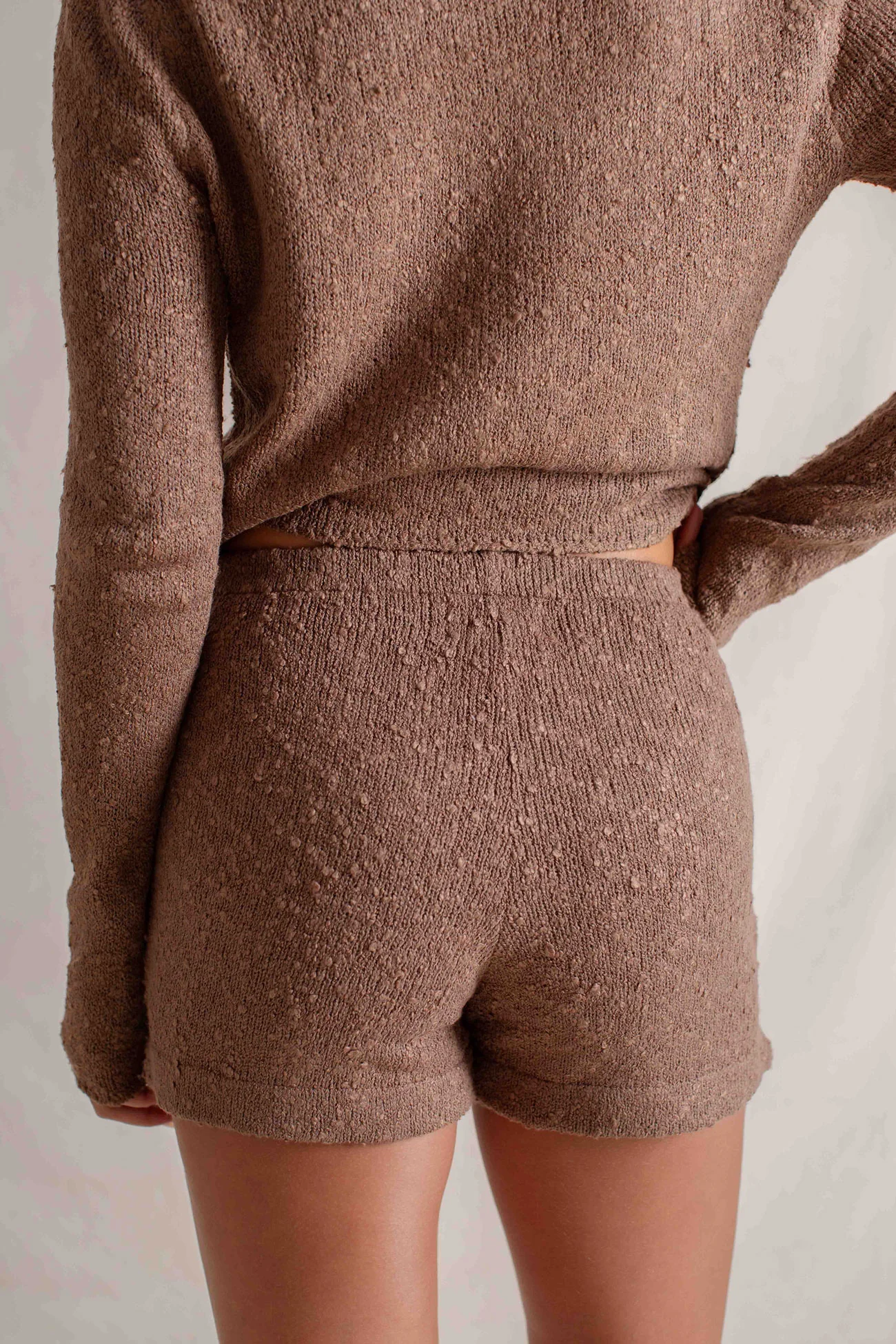 Olivia Shorts Pecan - Image 4