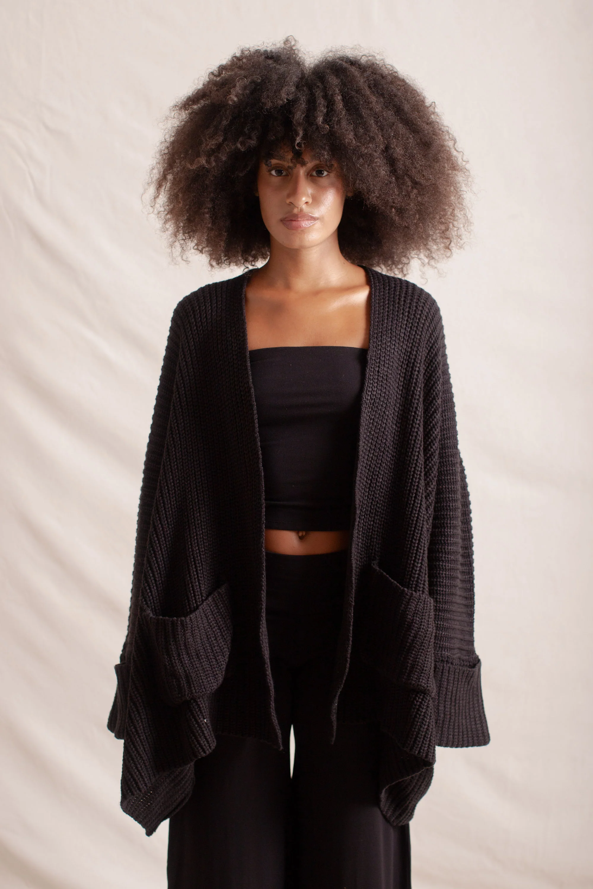 Tuula Poncho Black - Image 3