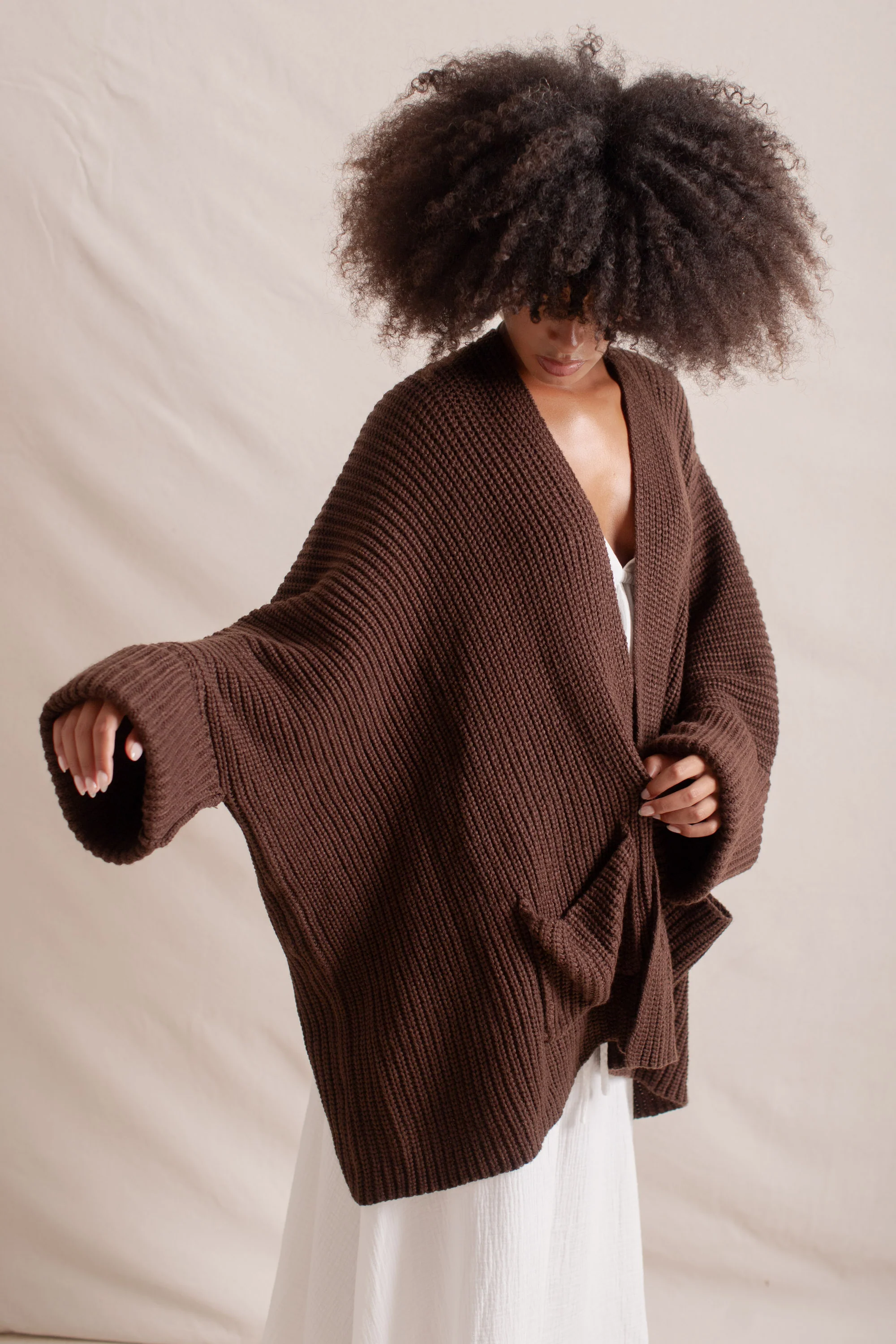 Tuula Poncho Cacao - Image 6