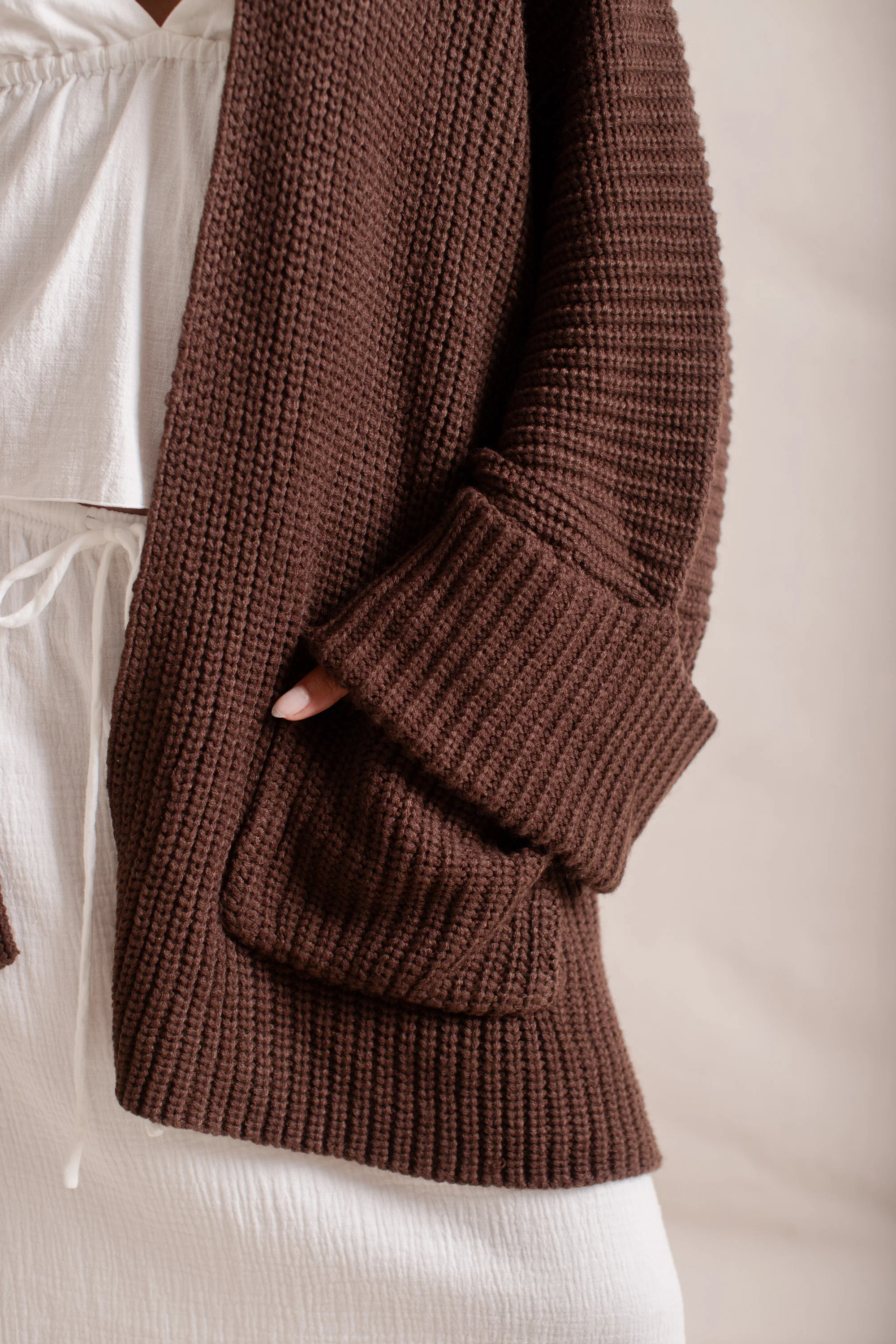 Tuula Poncho Cacao - Image 8